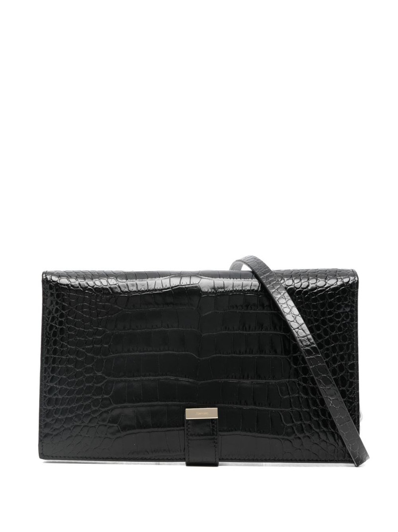 croc-effect wallet 1