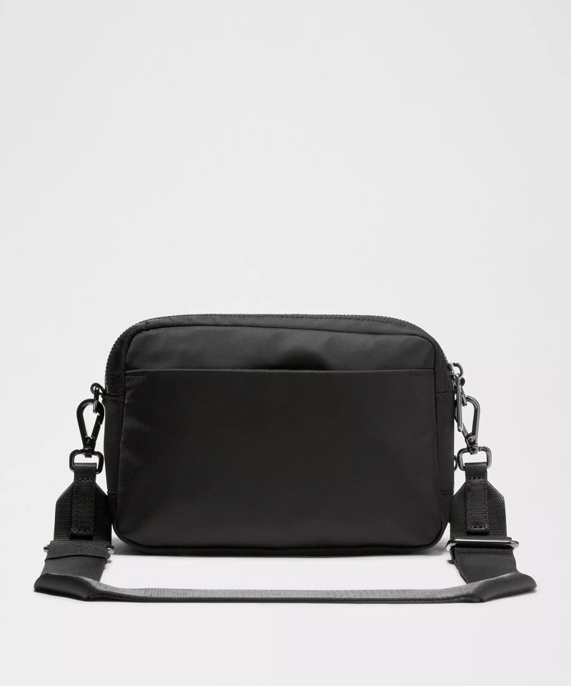 Everywhere Crossbody 3L Large *Metal Hardware 3