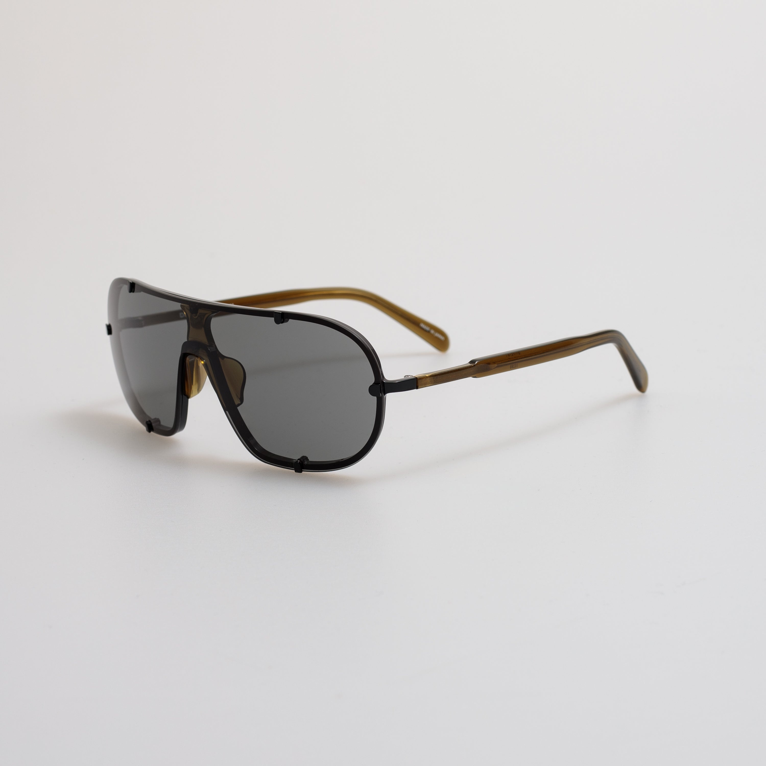 Aviator Sunglasses in Black - 8