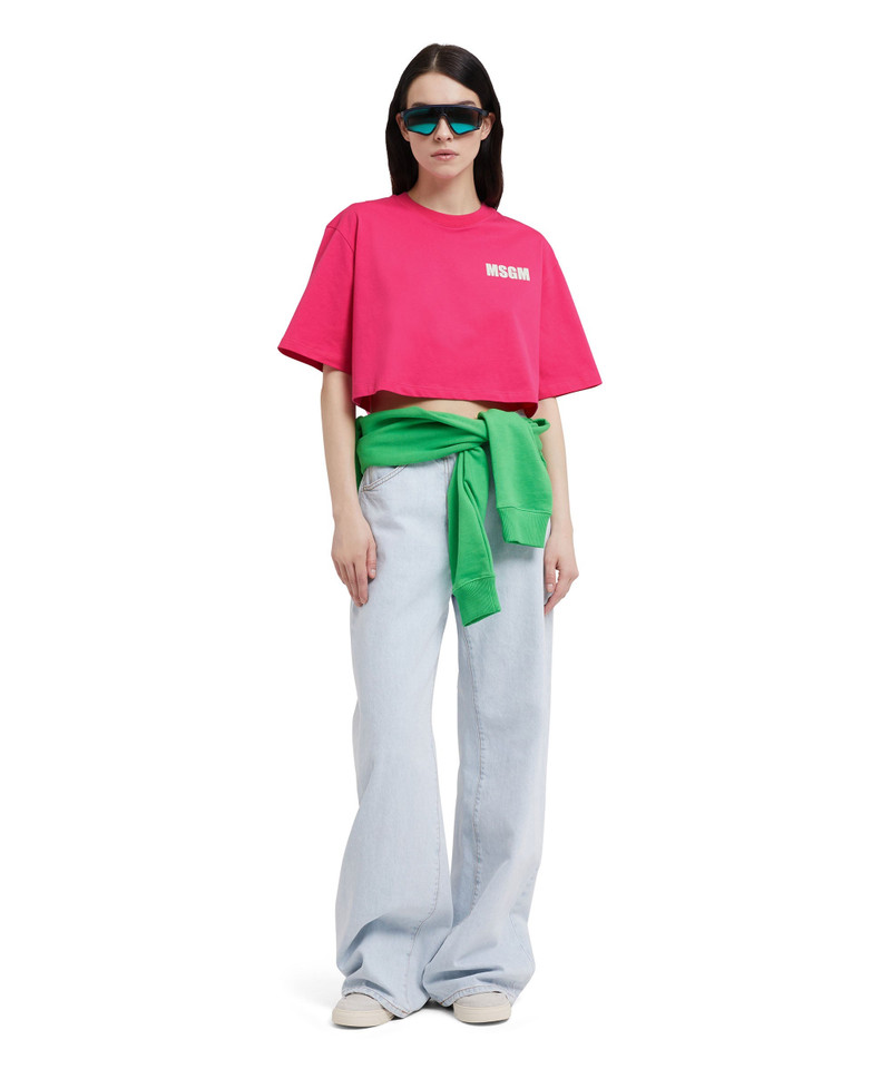 Crop T-Shirt with "Never look back" logo 5