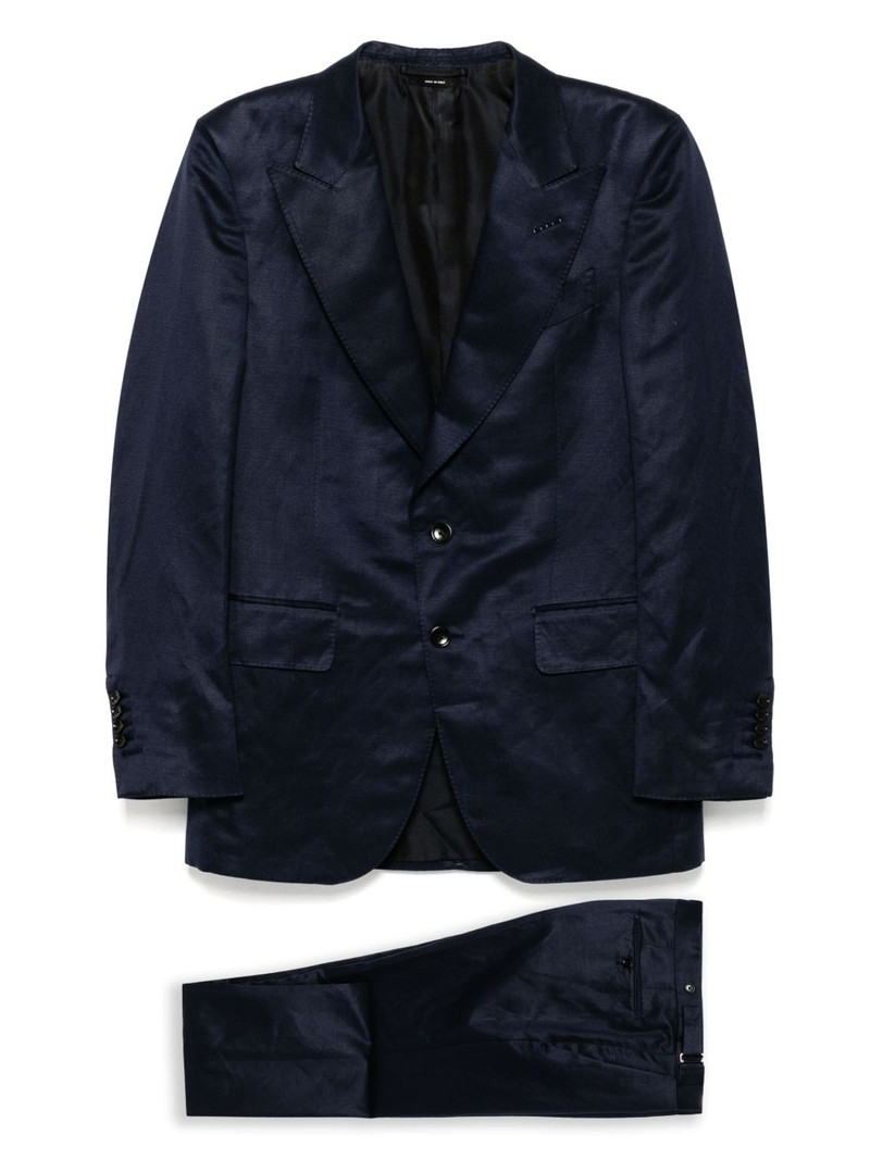 single-breasted suit 1