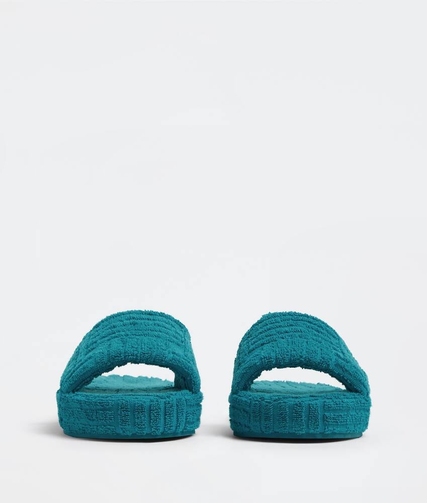 resort sponge - 2