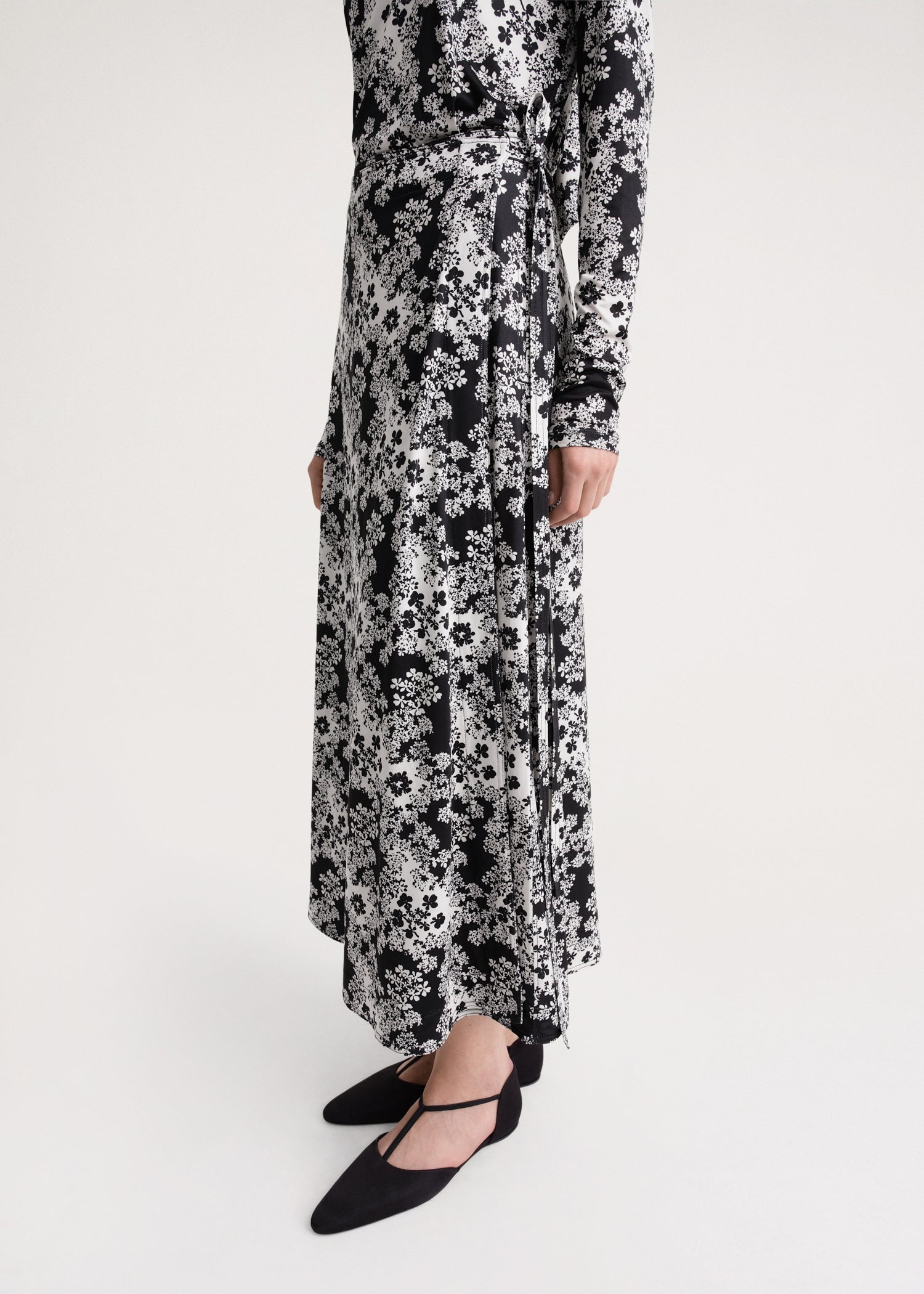Tie-waist wrap skirt floral - 5