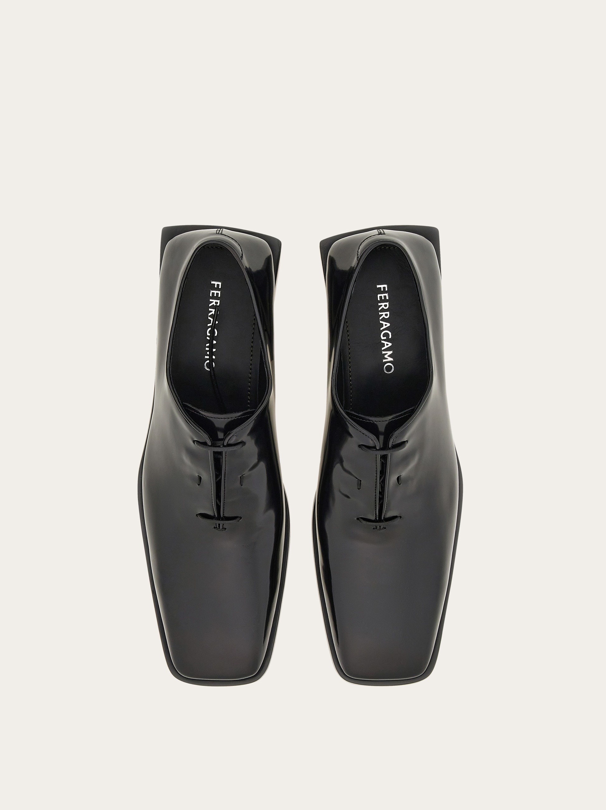 Oxford with covered lacing - 2