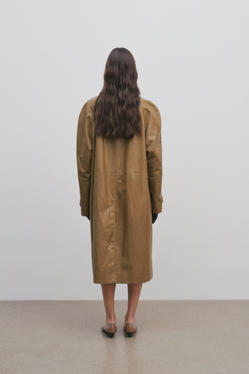 Devitt Coat in Leather 6