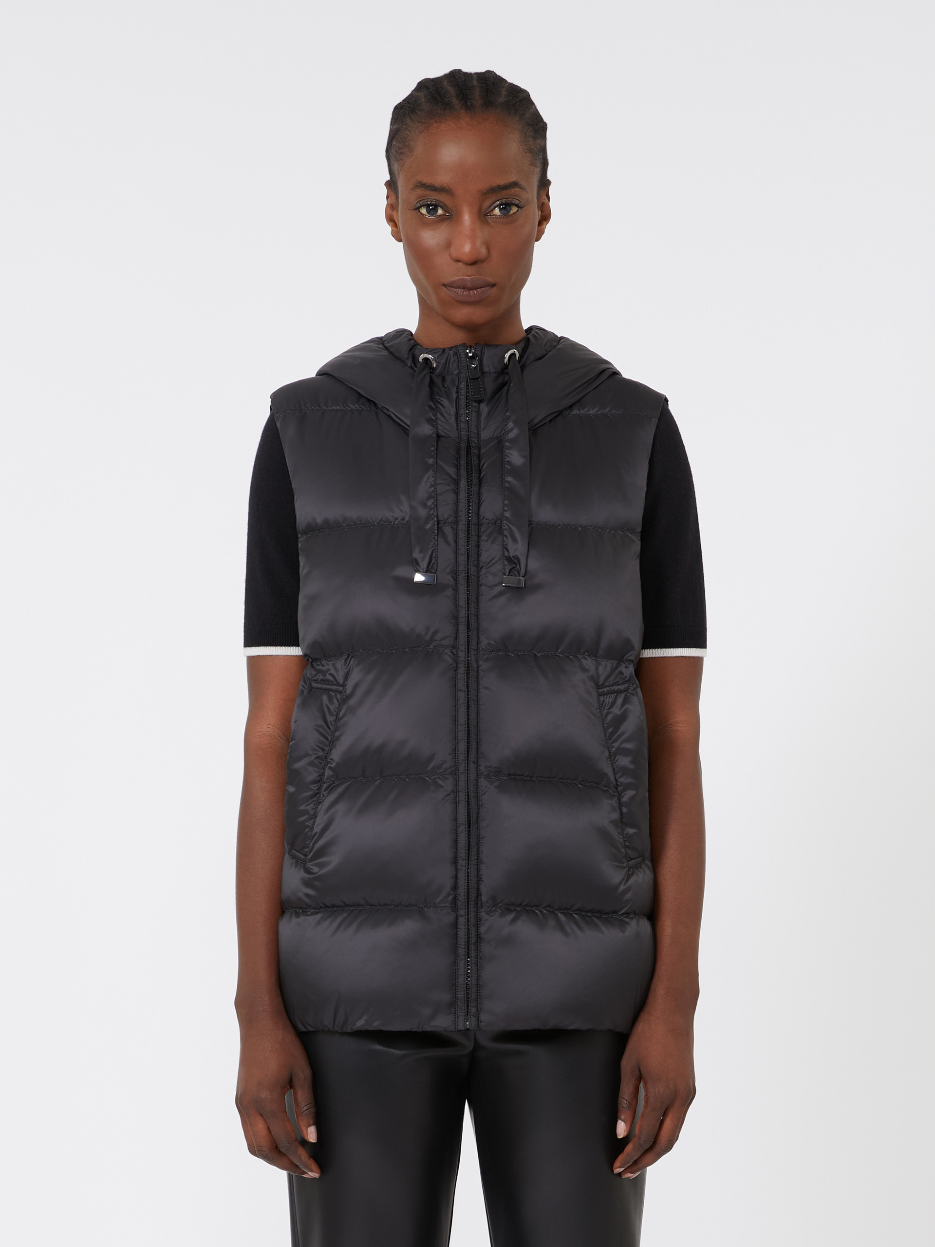 SEIVI Padded gilet in water-repellent technical fabric - 3