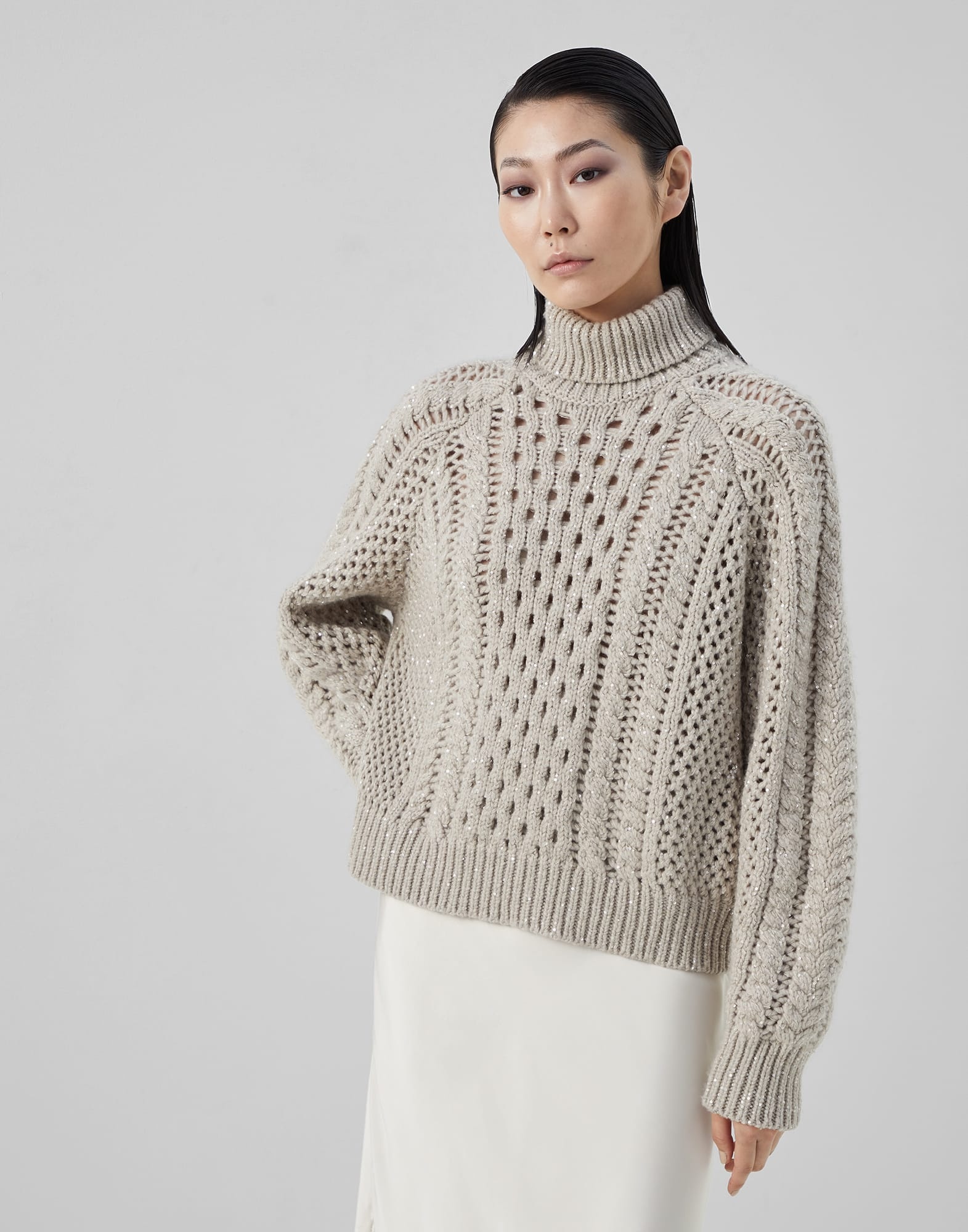 Dazzling Irish Cables turtleneck sweater in cashmere Feather yarn - 1