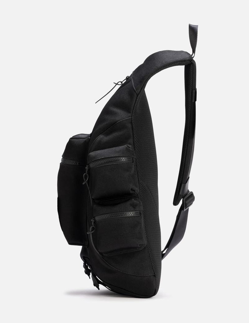 vowels SHOULDER BAG outlook