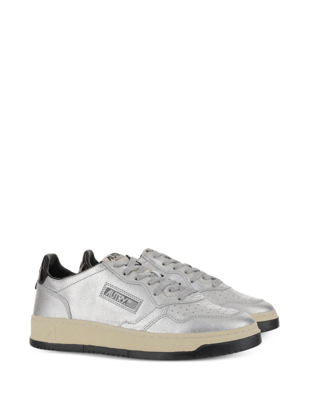 Medalist trainers - 2