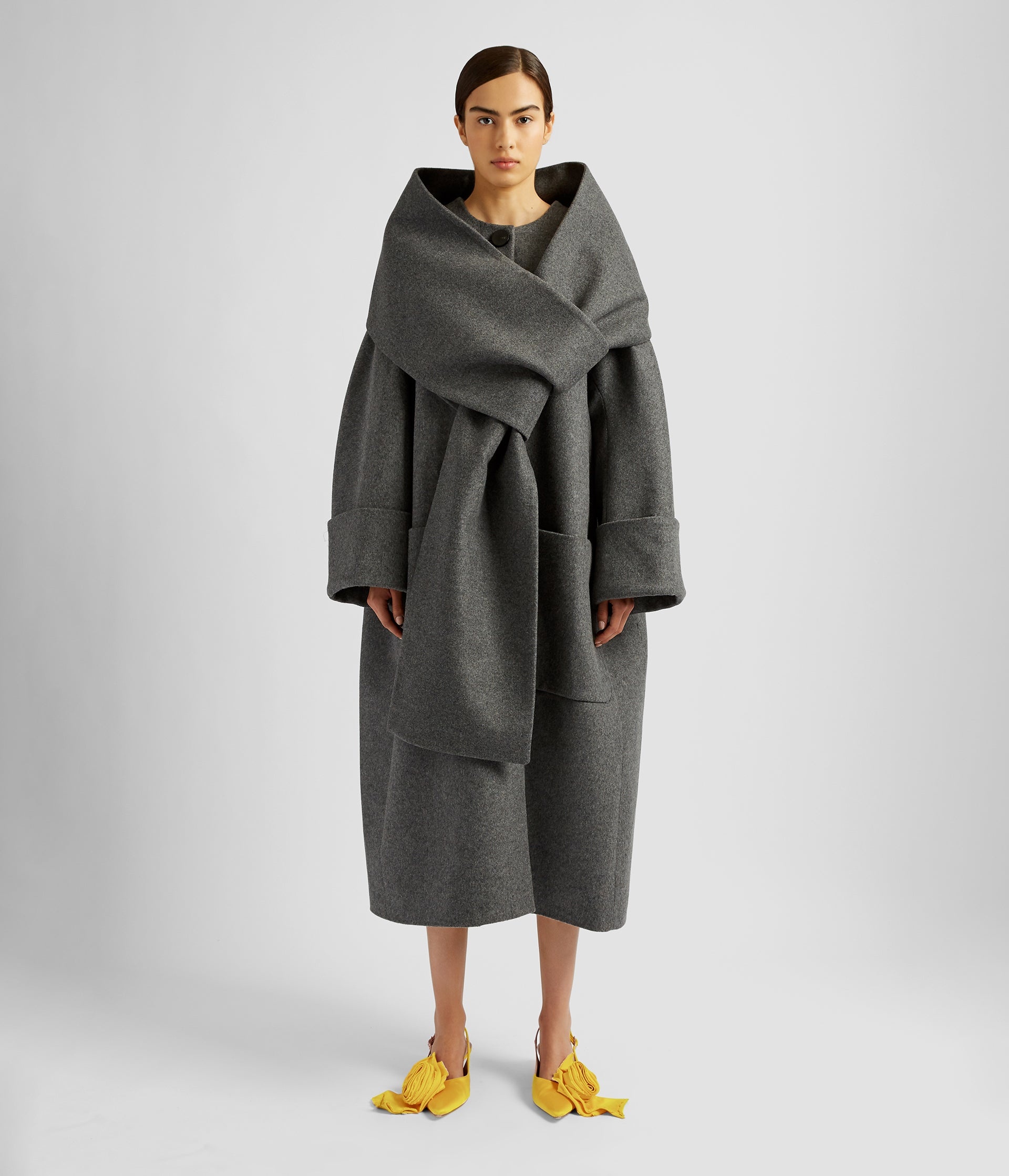 COAT WITH DETACHABLE SCARF - 1