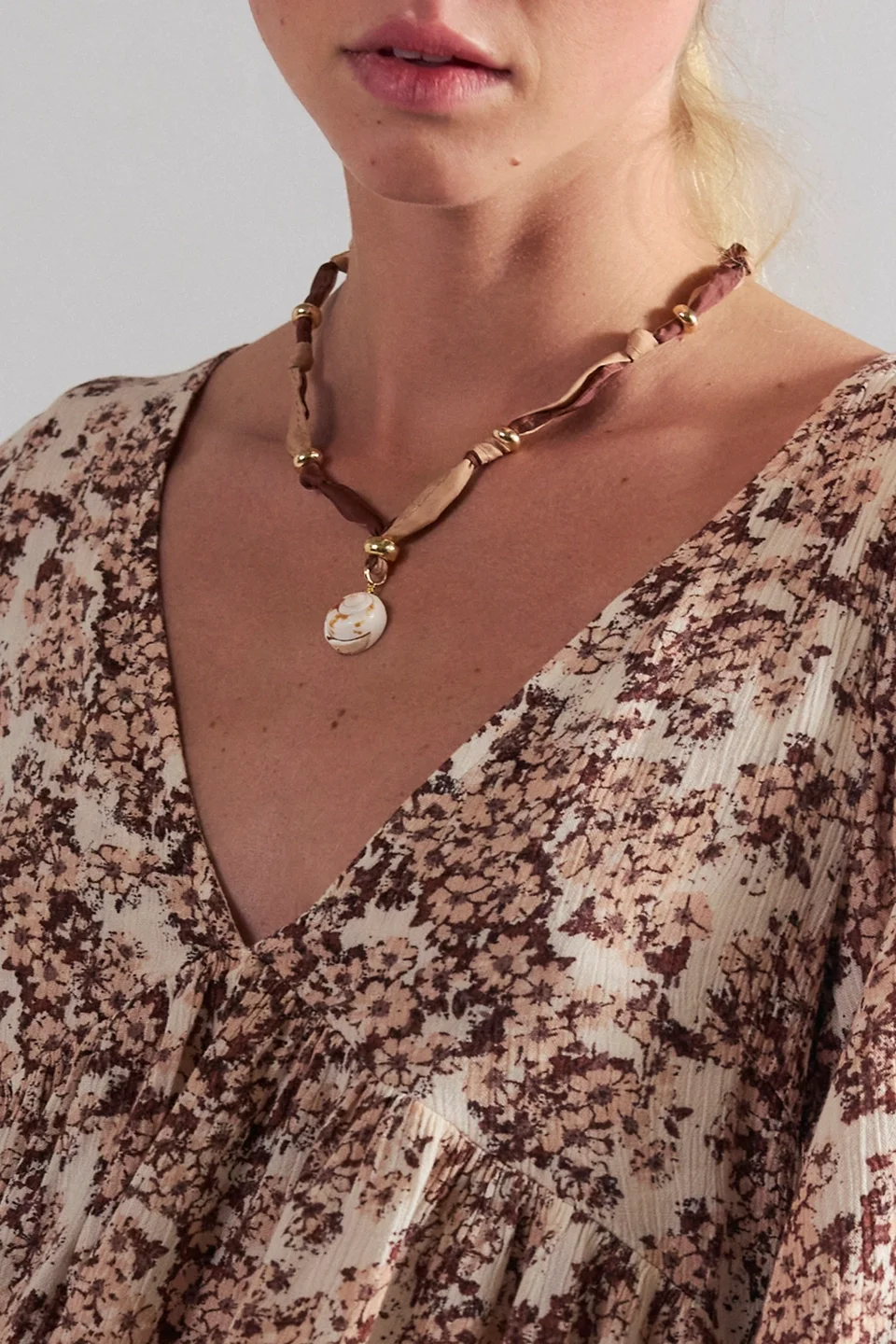 Honey Choker - 1