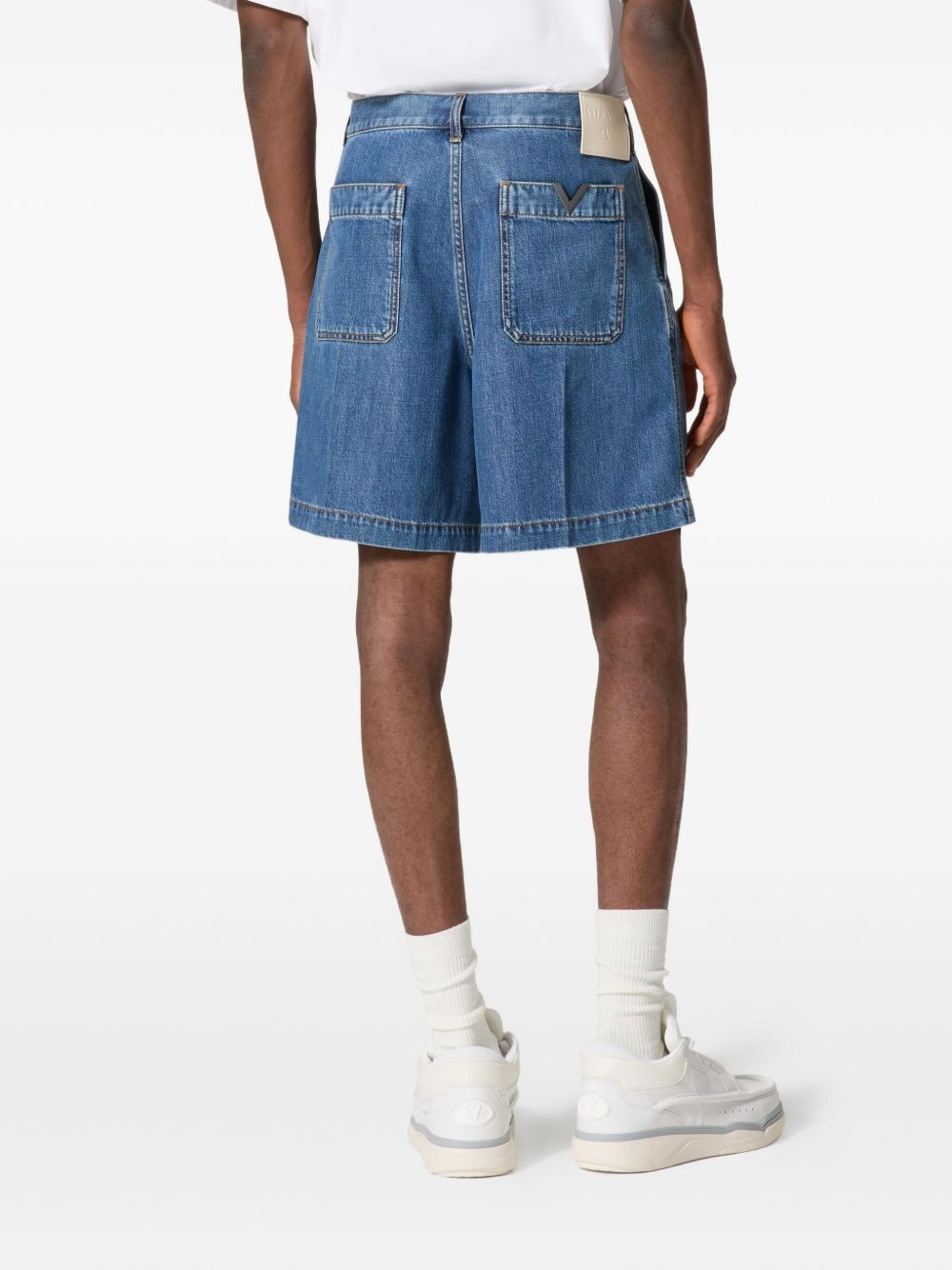 VGold detail denim shorts - 4