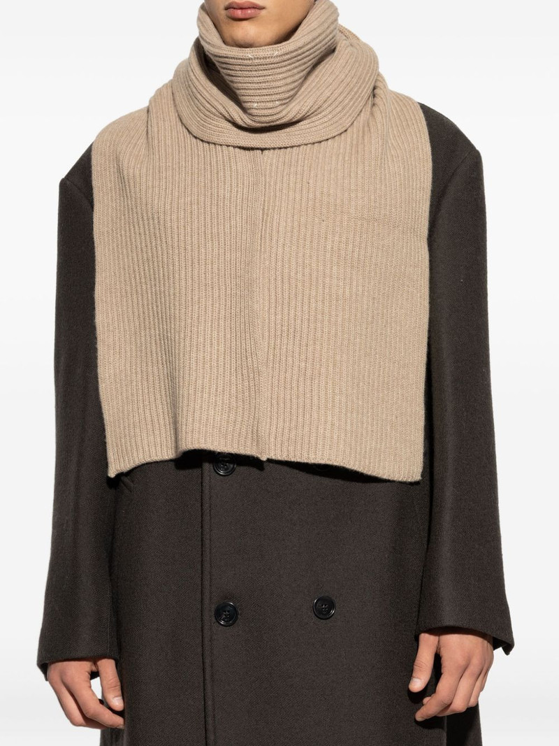 Maison Margiela ribbed wool scarf outlook