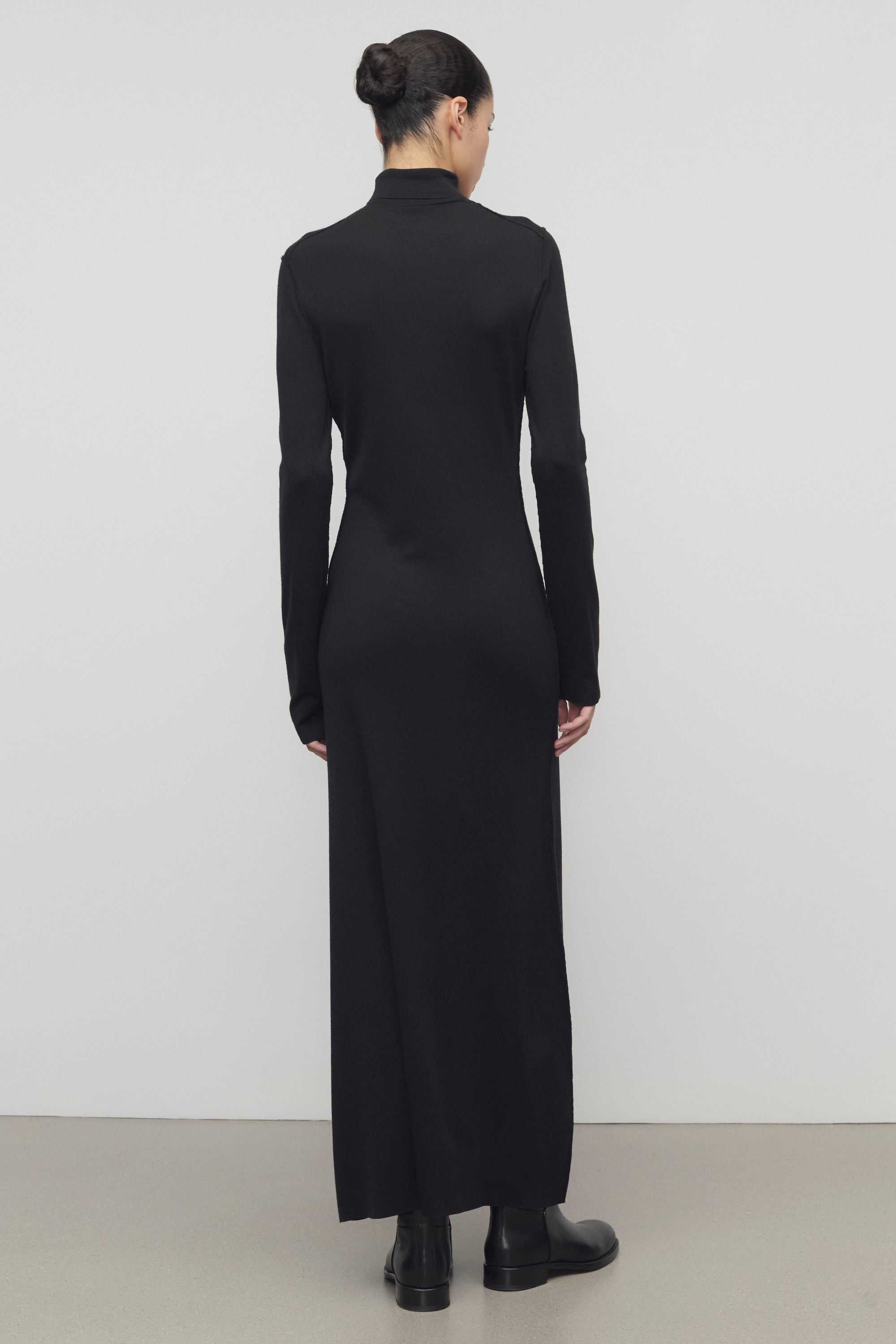 Leoline Dress in Wool - 5