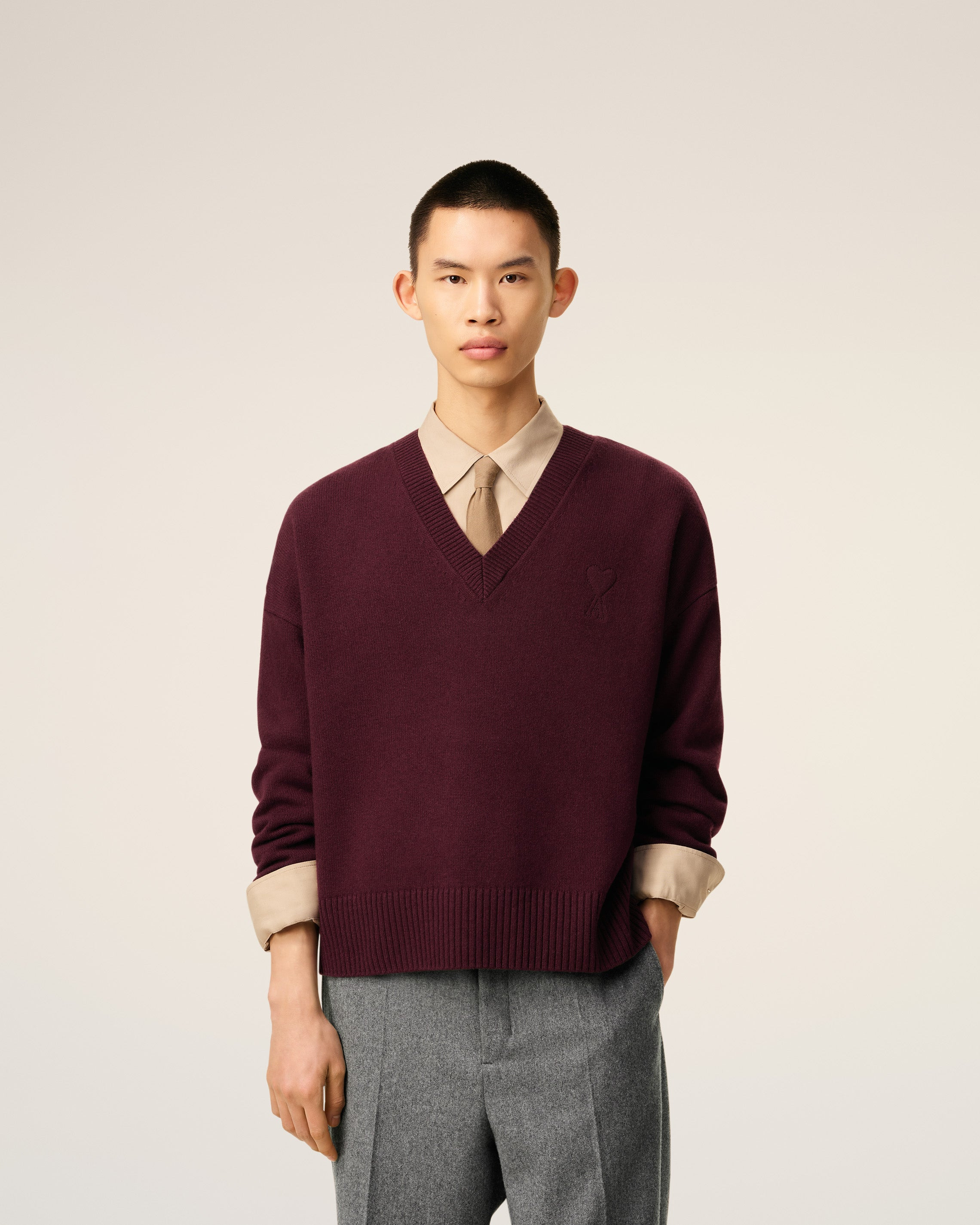 BURGUNDY WOOL AMI DE COEUR V NECK SWEATER - 9