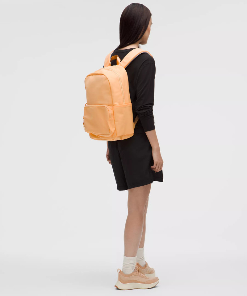 lululemon Everywhere Backpack 22L outlook