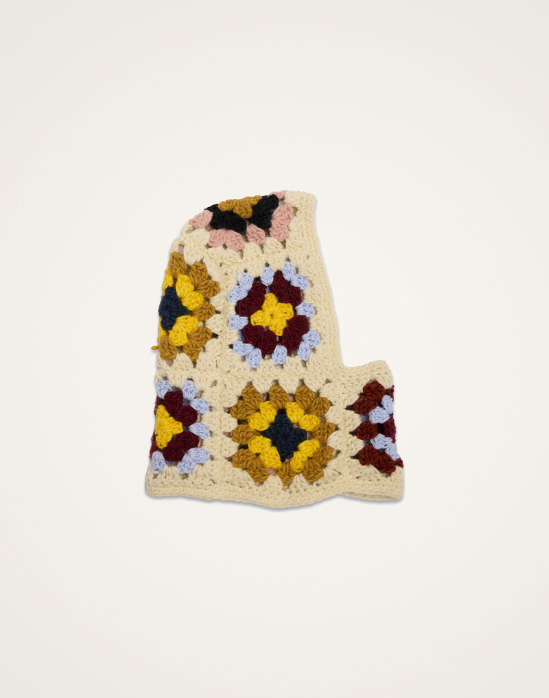 Lacey Snood 8