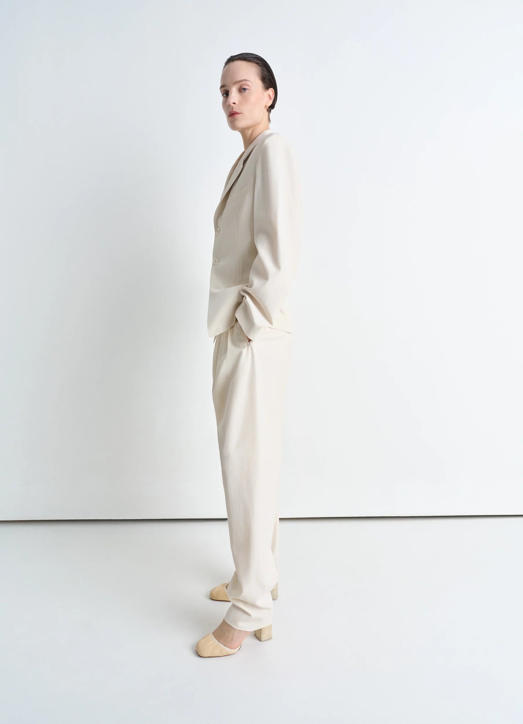 SINGLE-BREASTED FITTED TAILORED JACKET - 3