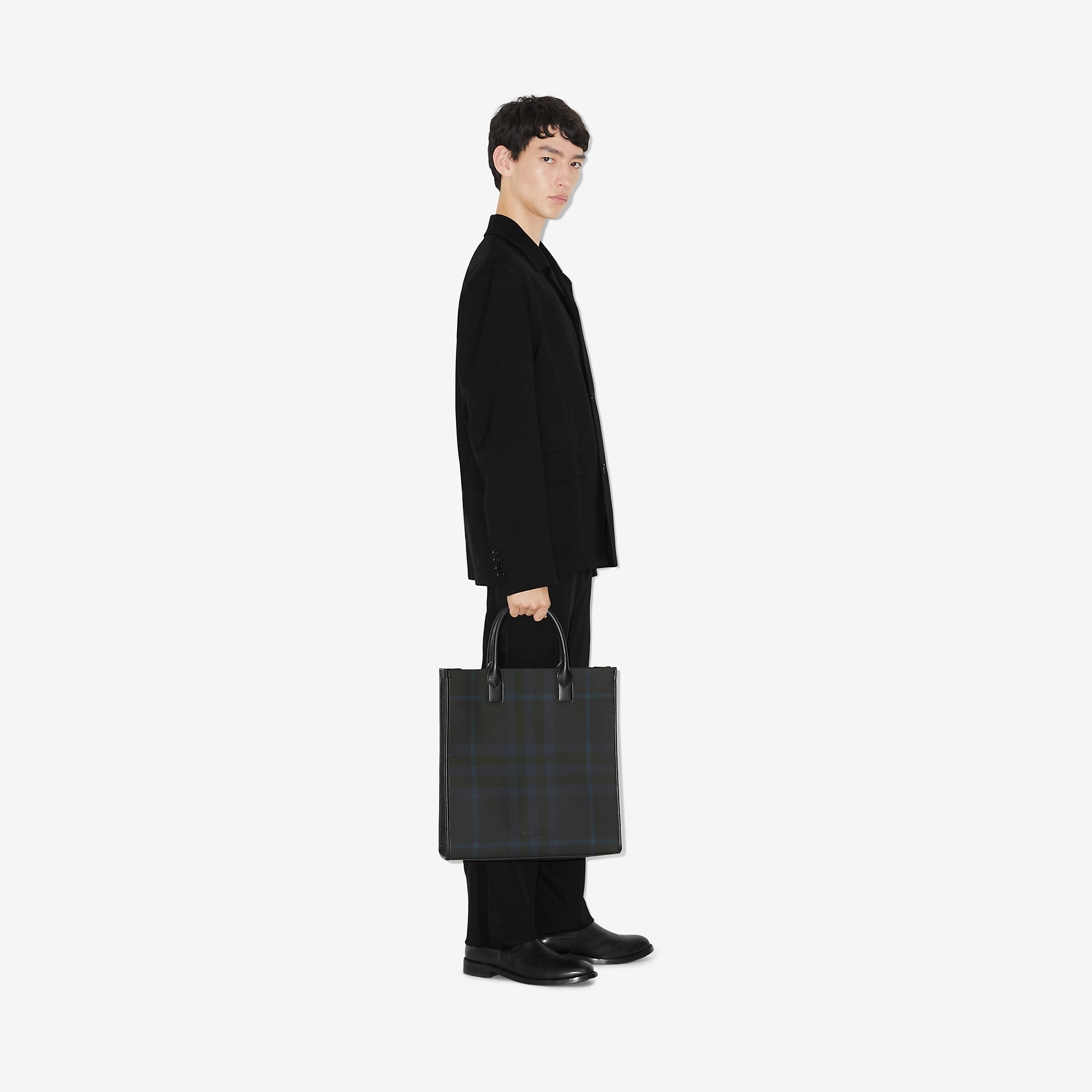 Burberry Slim Vertical Denny Tote | REVERSIBLE