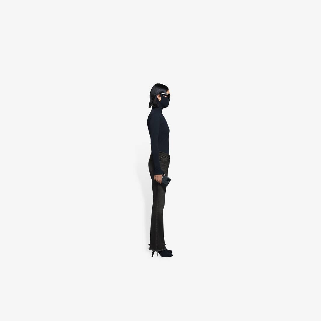 Women's Flared Cropped Pants in Dirty Dark Blue - 4