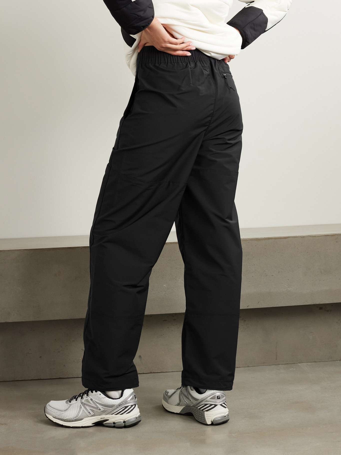 The North Face Easy embroidered WindWall pants REVERSIBLE