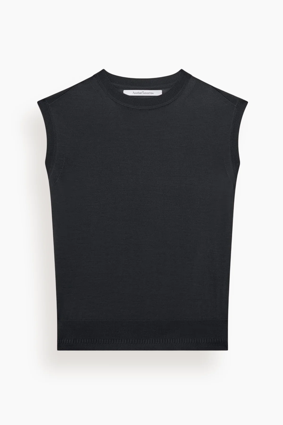 Featherweight Shell in Black - 1