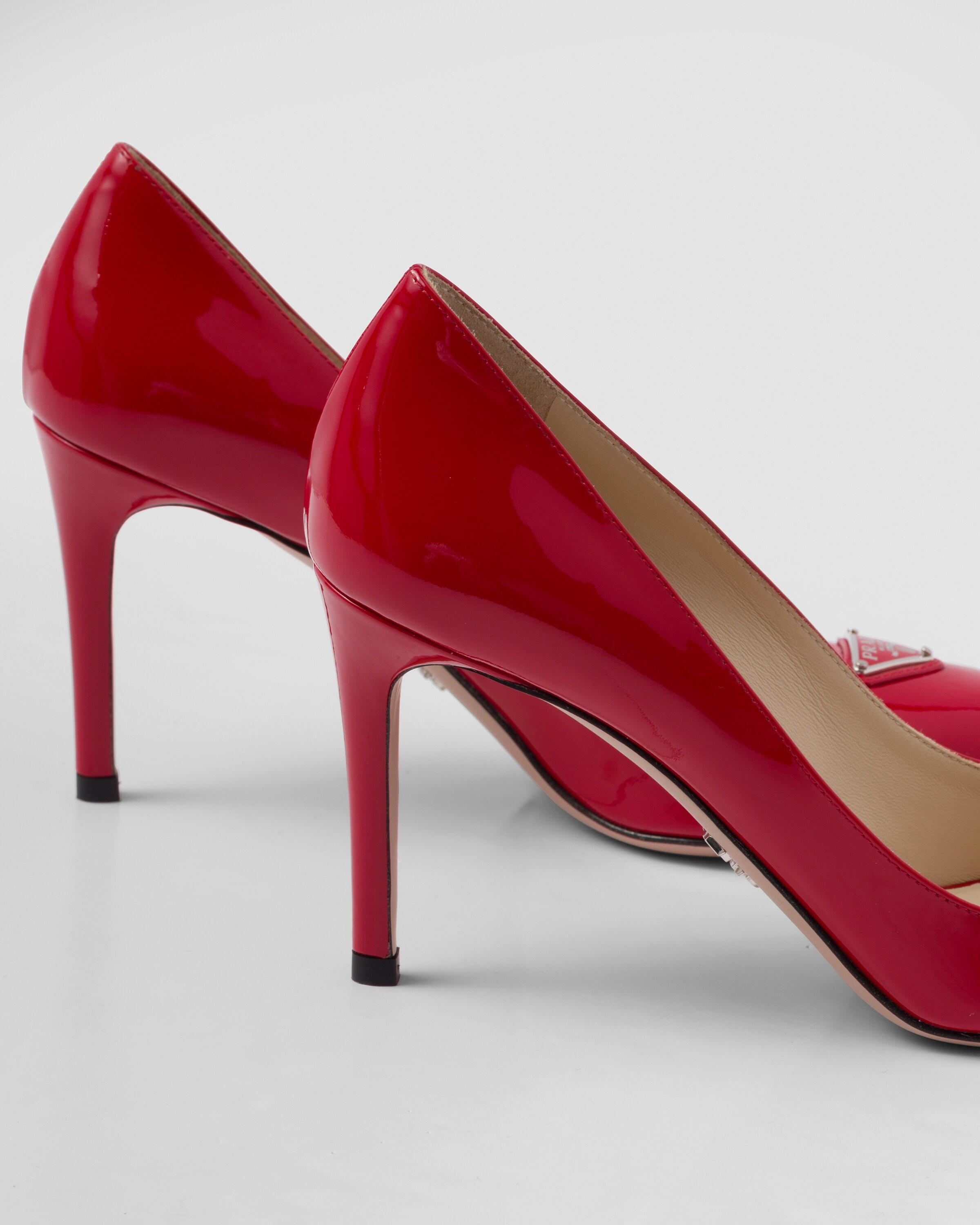 Patent leather pumps - 7