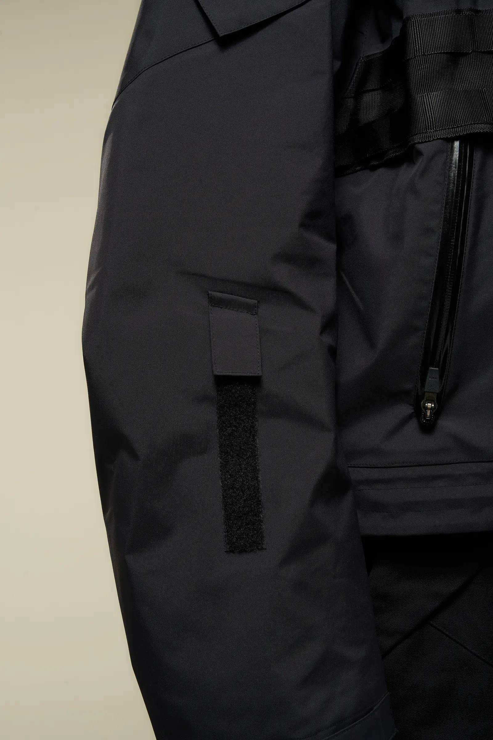 J79TS-GT 3L Gore-Tex Tec Sys Jacket Black - 30