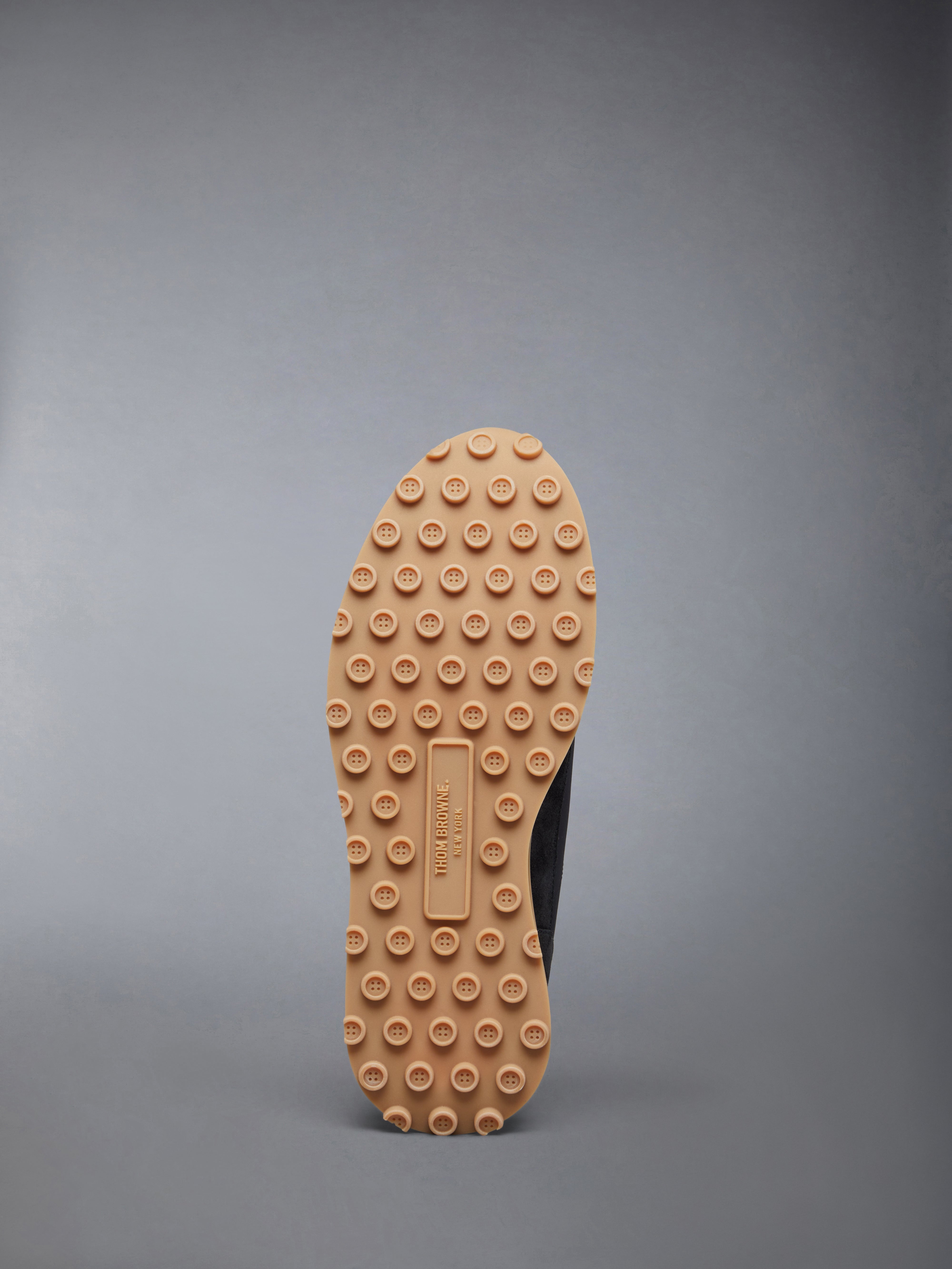 Tech Nylon Alumni Trainer - 6