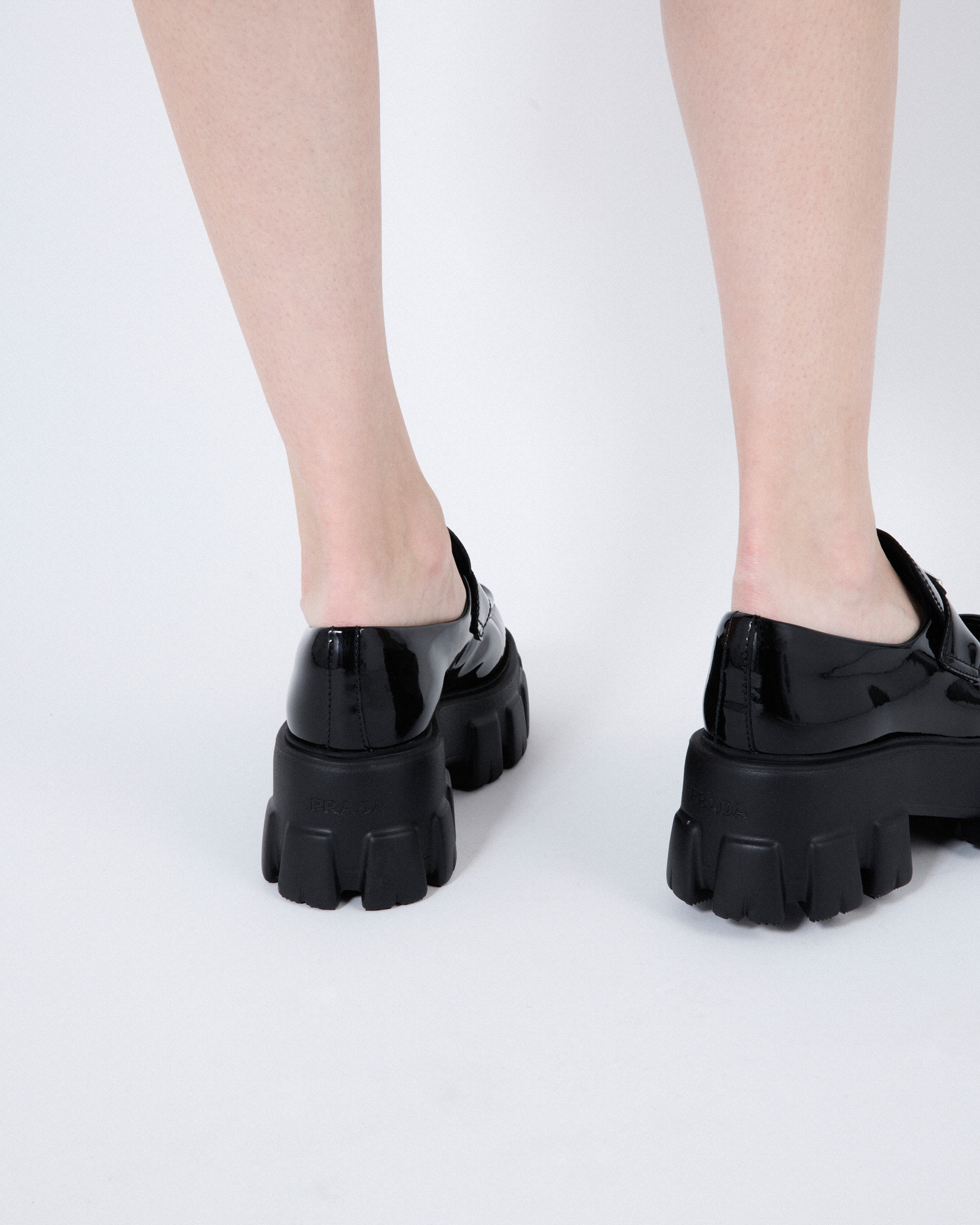 Monolith patent leather loafers - 3