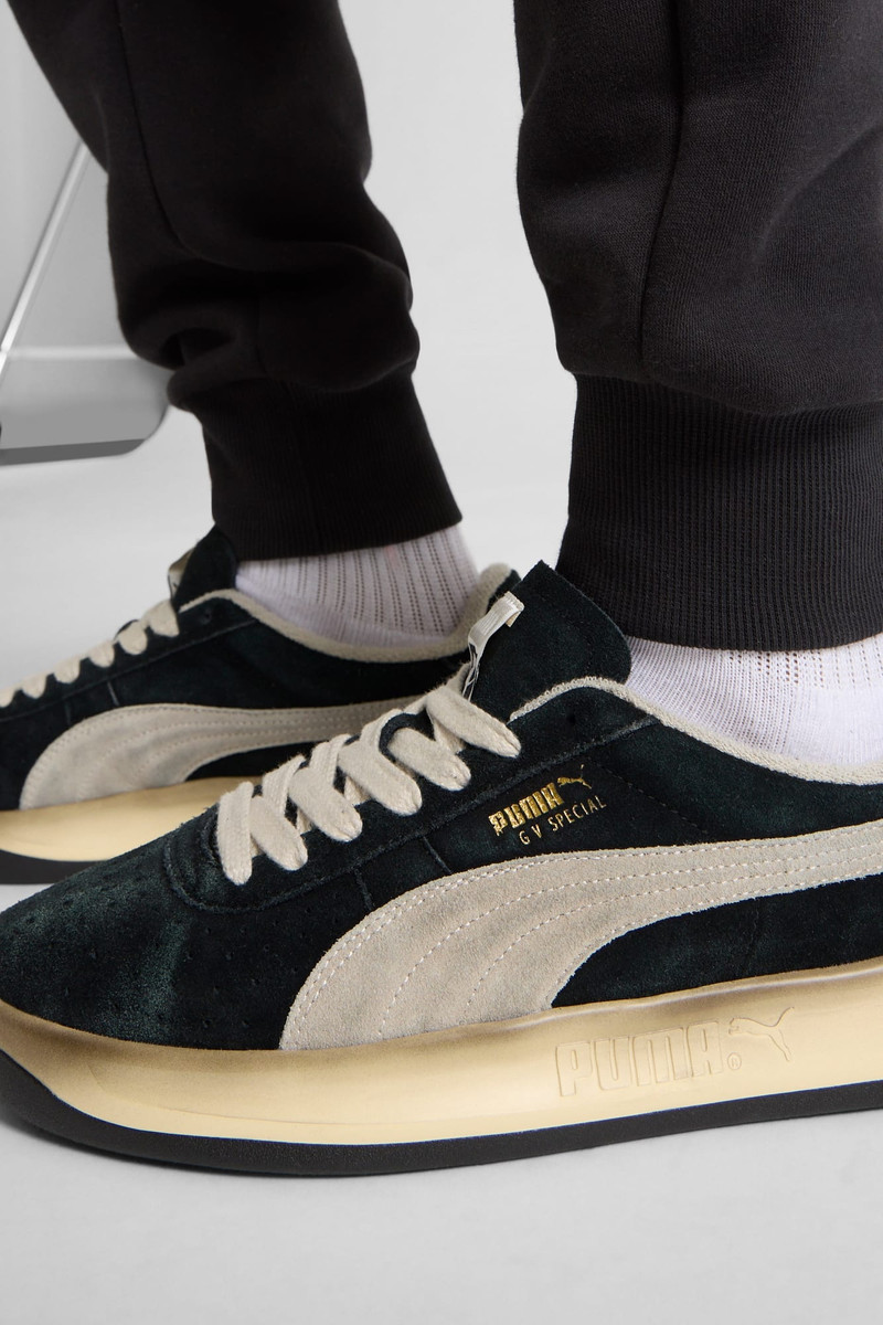 PUMA GV Special The NeverWorn V Sneakers Unisex outlook