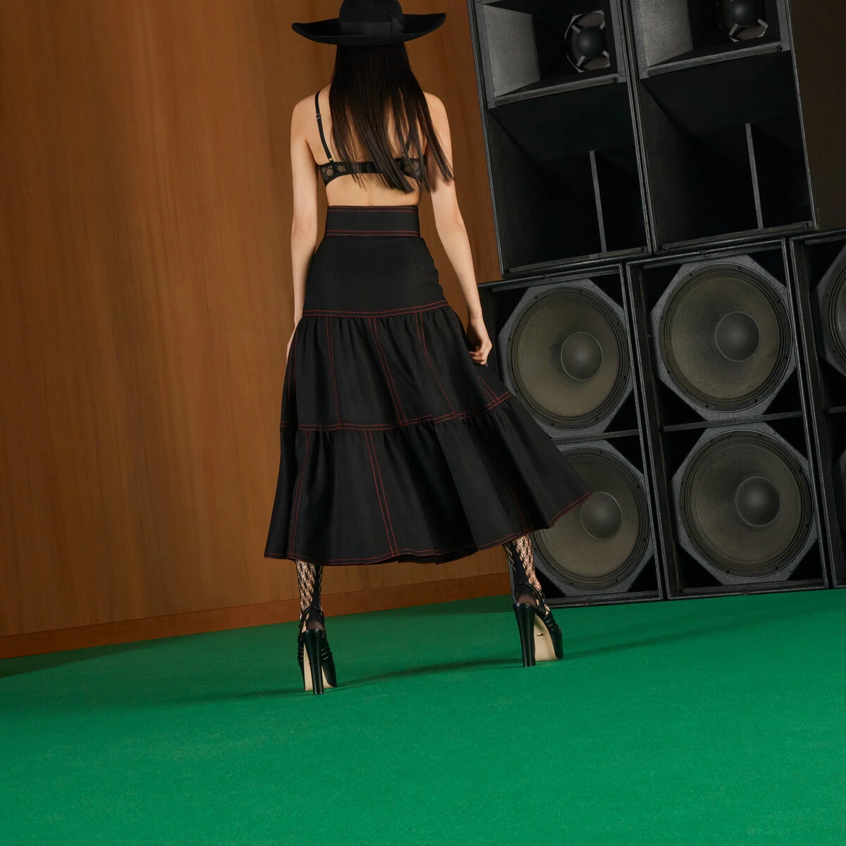 Viscose skirt with top-stitching detail - 6