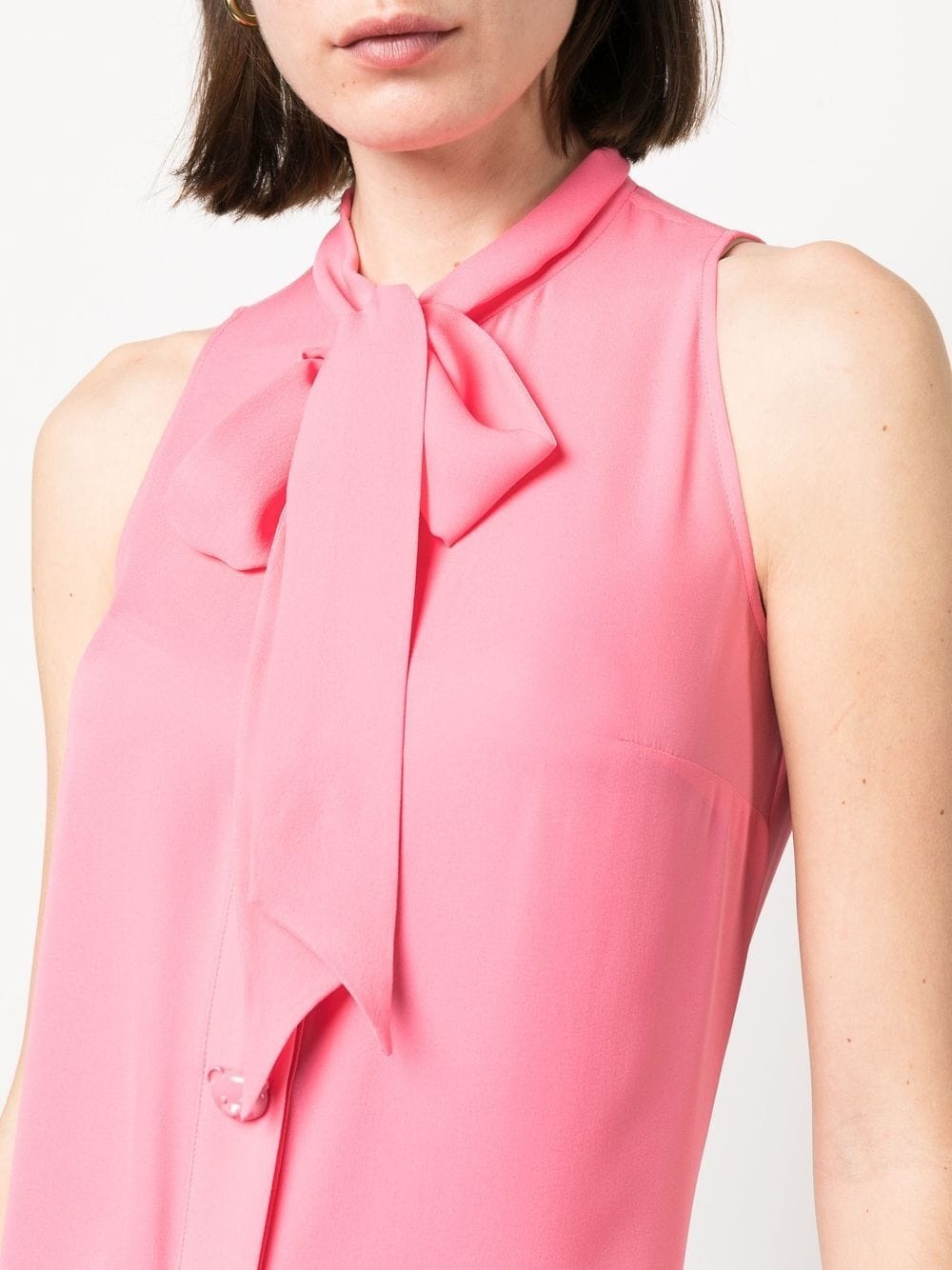 pussbow-collar sleeveless blouse - 5