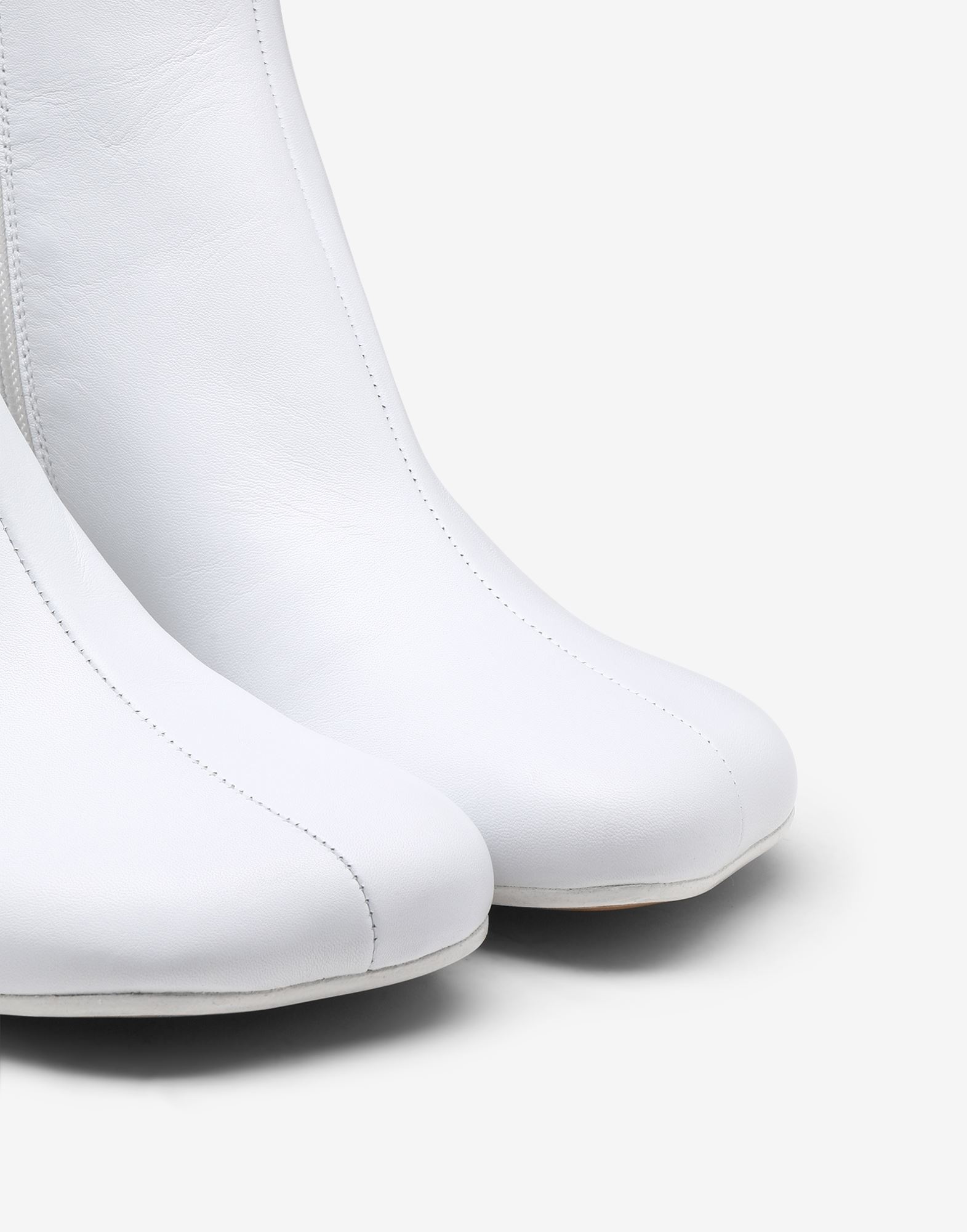 6 logo heel boots - 5