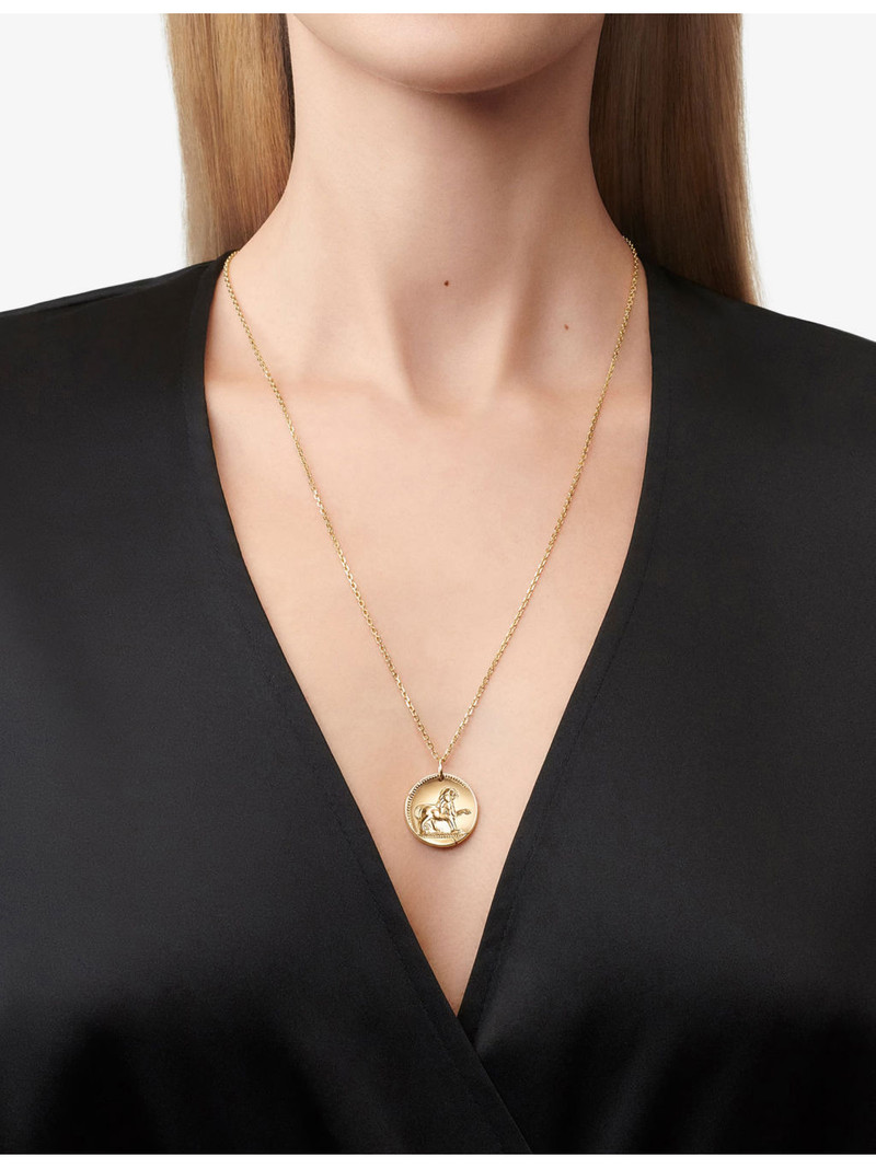 Van Cleef & Arpels Zodiaque Leo 18ct yellow-gold medallion outlook