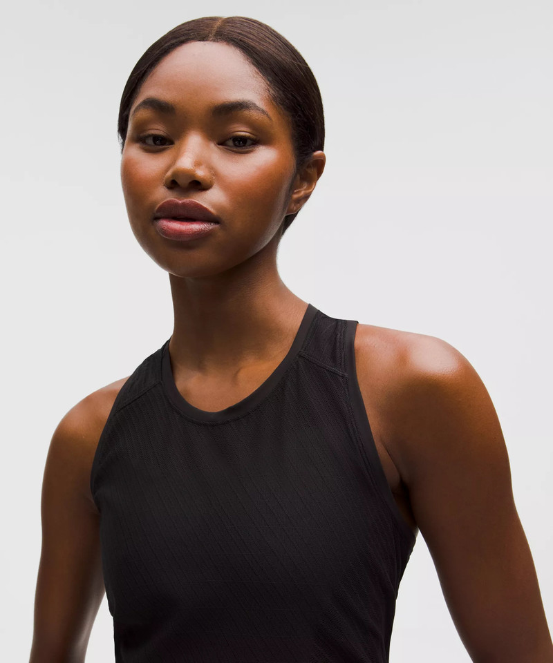 Fast and Free Airflow Cropped Running Tank Top 4