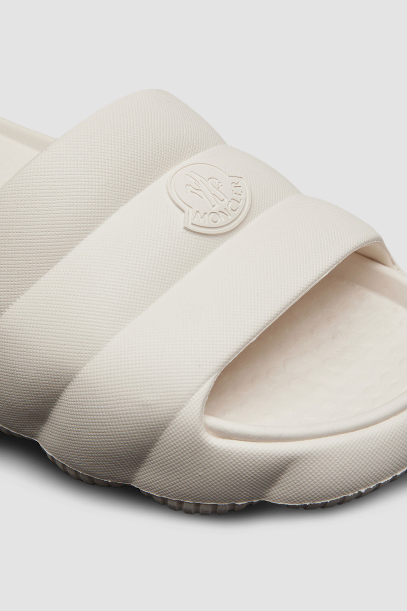 Moncler Lilo Slides outlook
