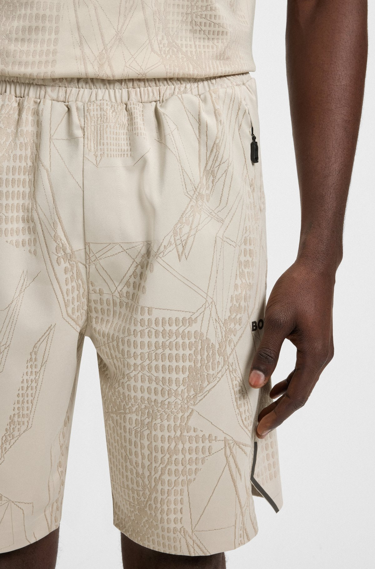 ACTIVE PATTERNED SHORTS IN FOUR-WAY STRETCH FABRIC - 3