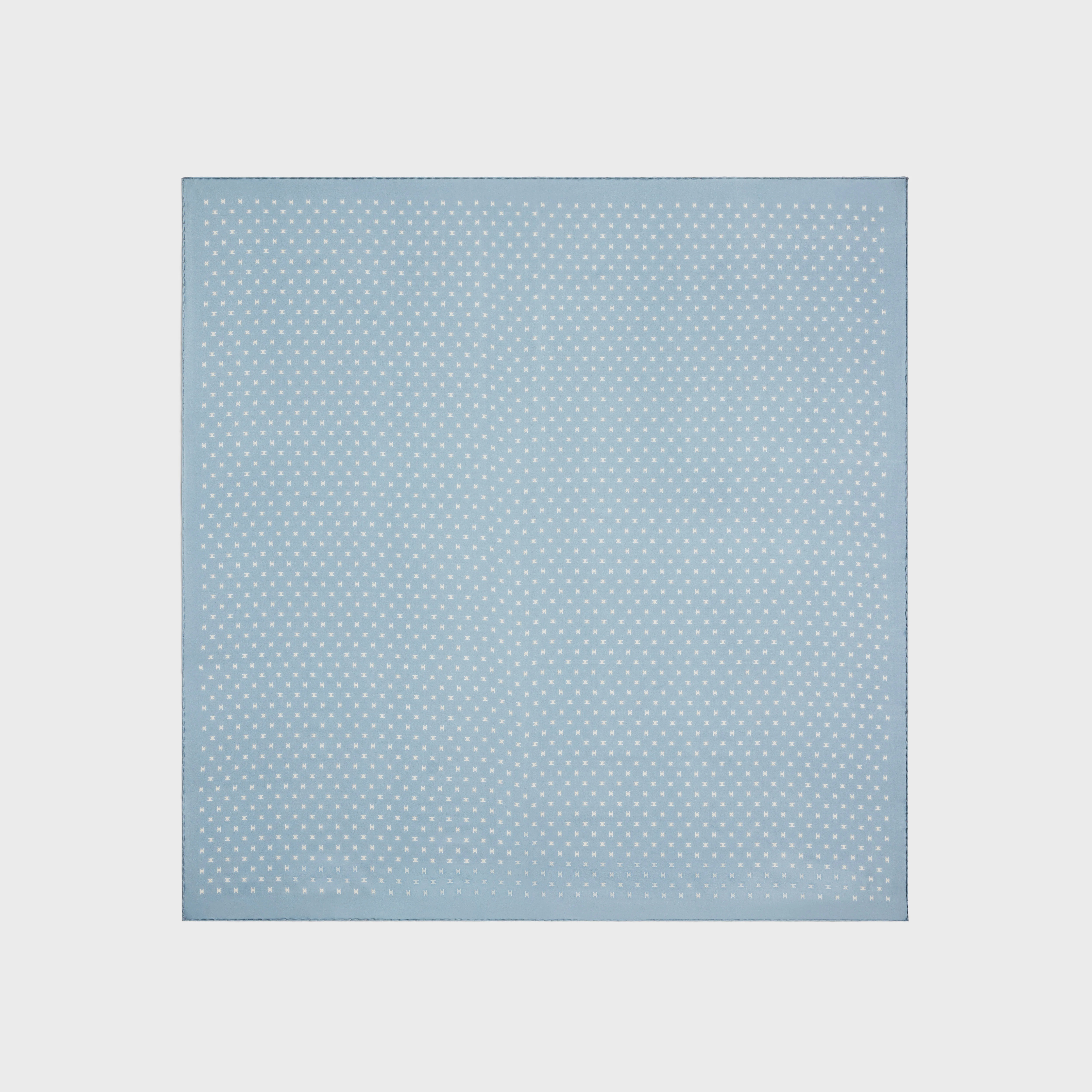 関税込 CELINE square in triomphe silk twill CELINE square in triomphe silk twill | REVERSIBLE