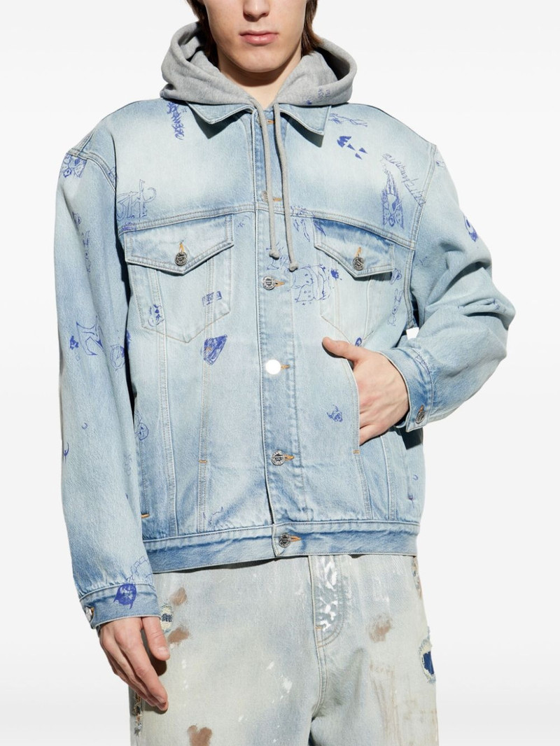 VETEMENTS denim jacket outlook