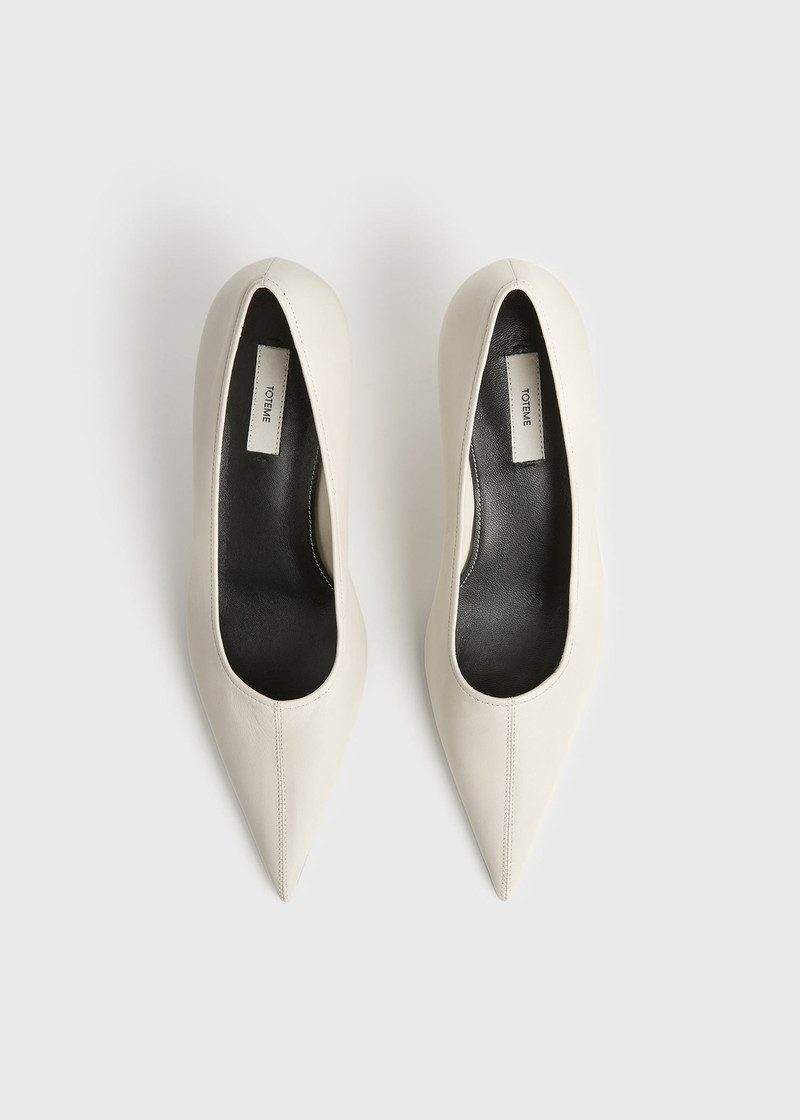 Sharp nappa wedge pumps white 4