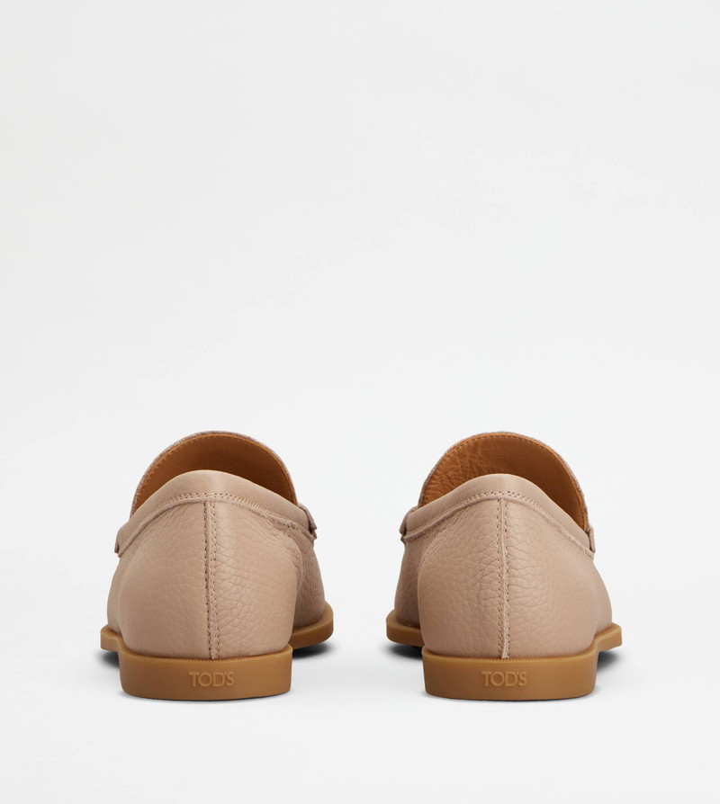 Tod's LOAFERS IN LEATHER - PINK outlook