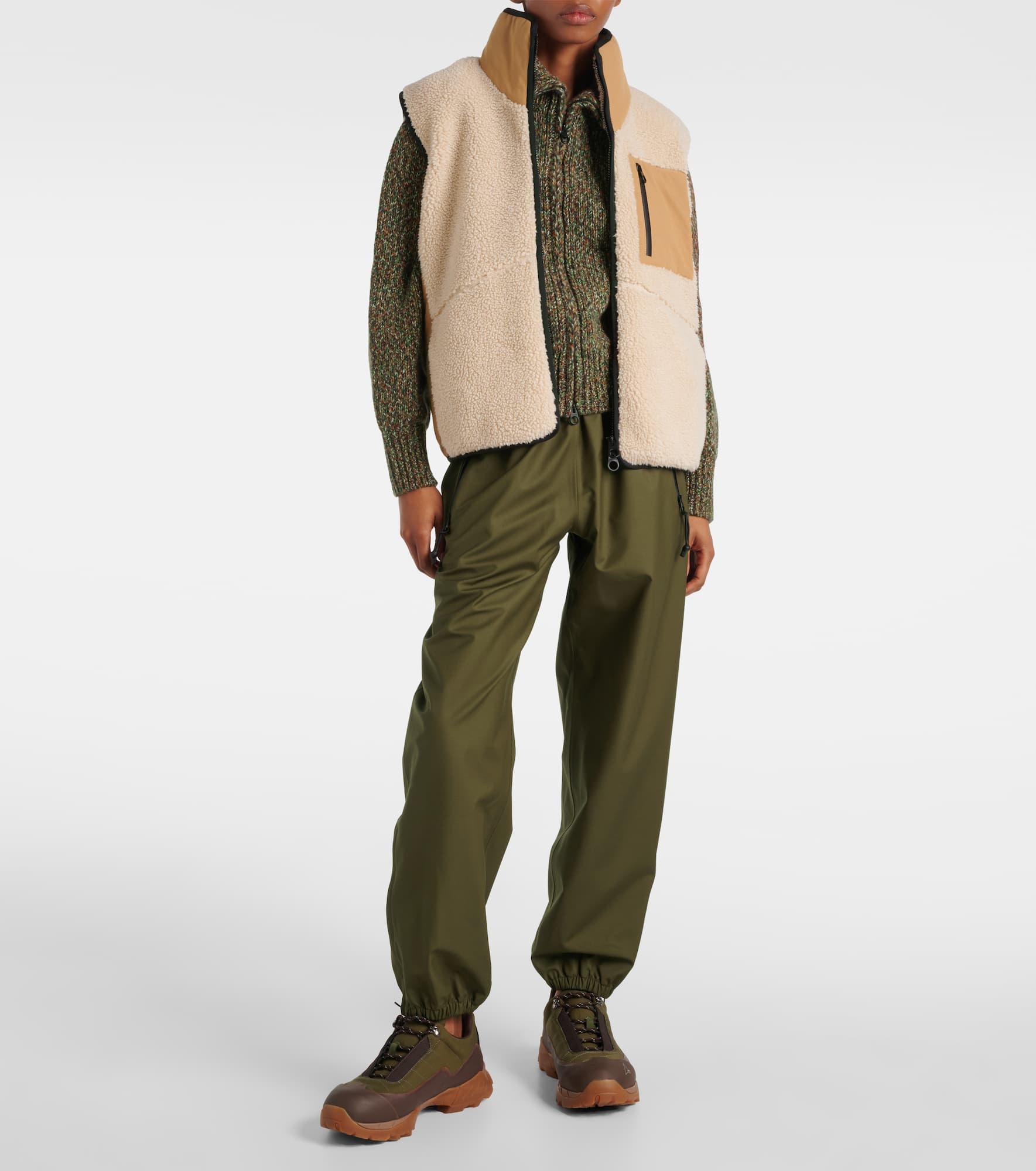 Cashmere, silk, and technical vest - 2
