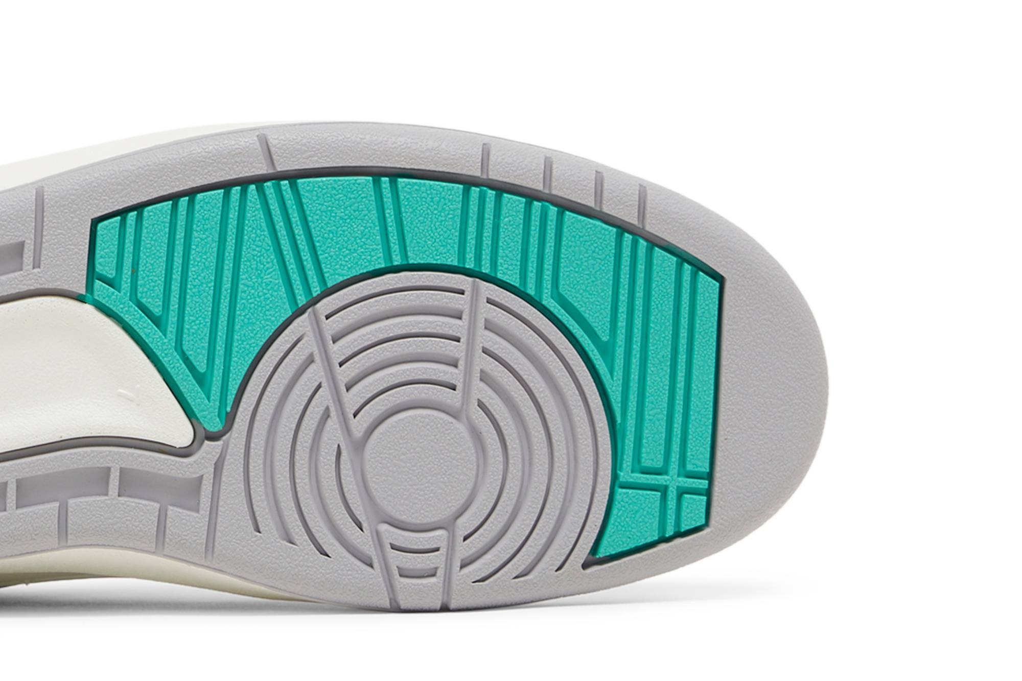 Wmns Air Jordan 2 Retro 'Crystal Mint' - 5