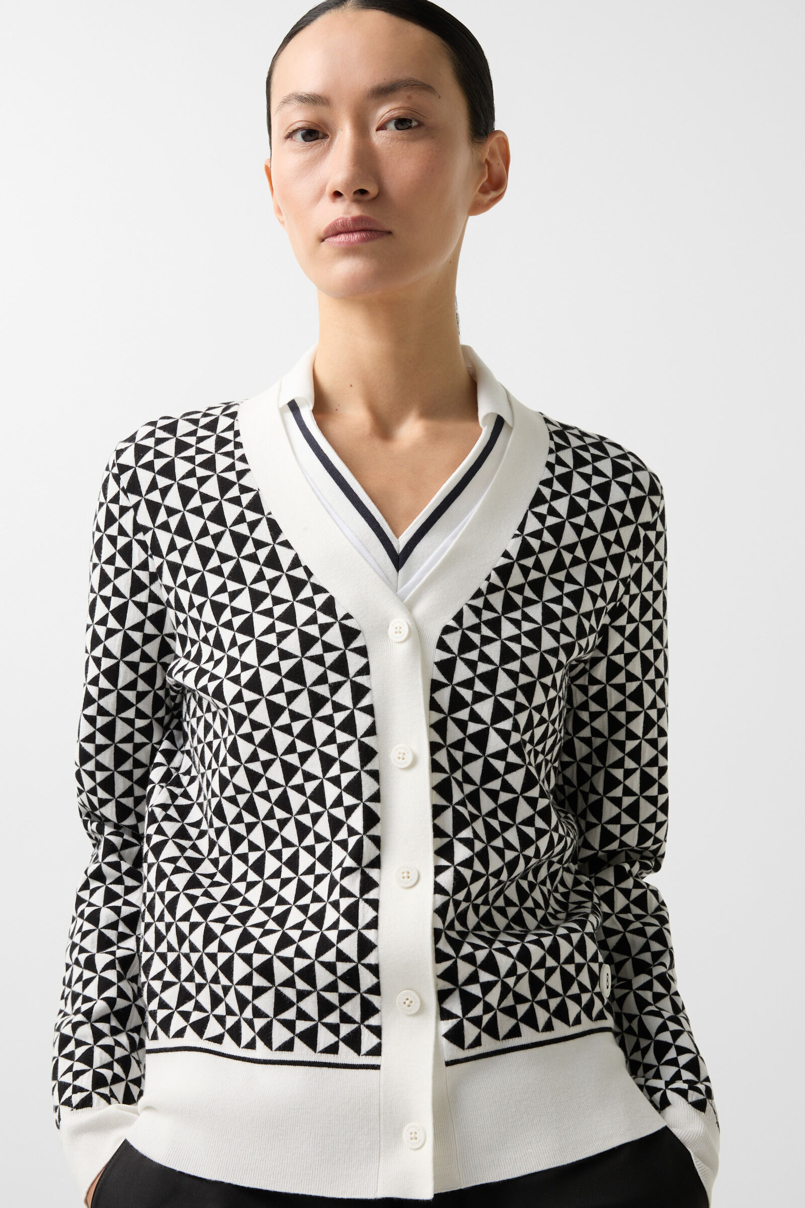 Knit jacket Ina in Black/Off-White - 5