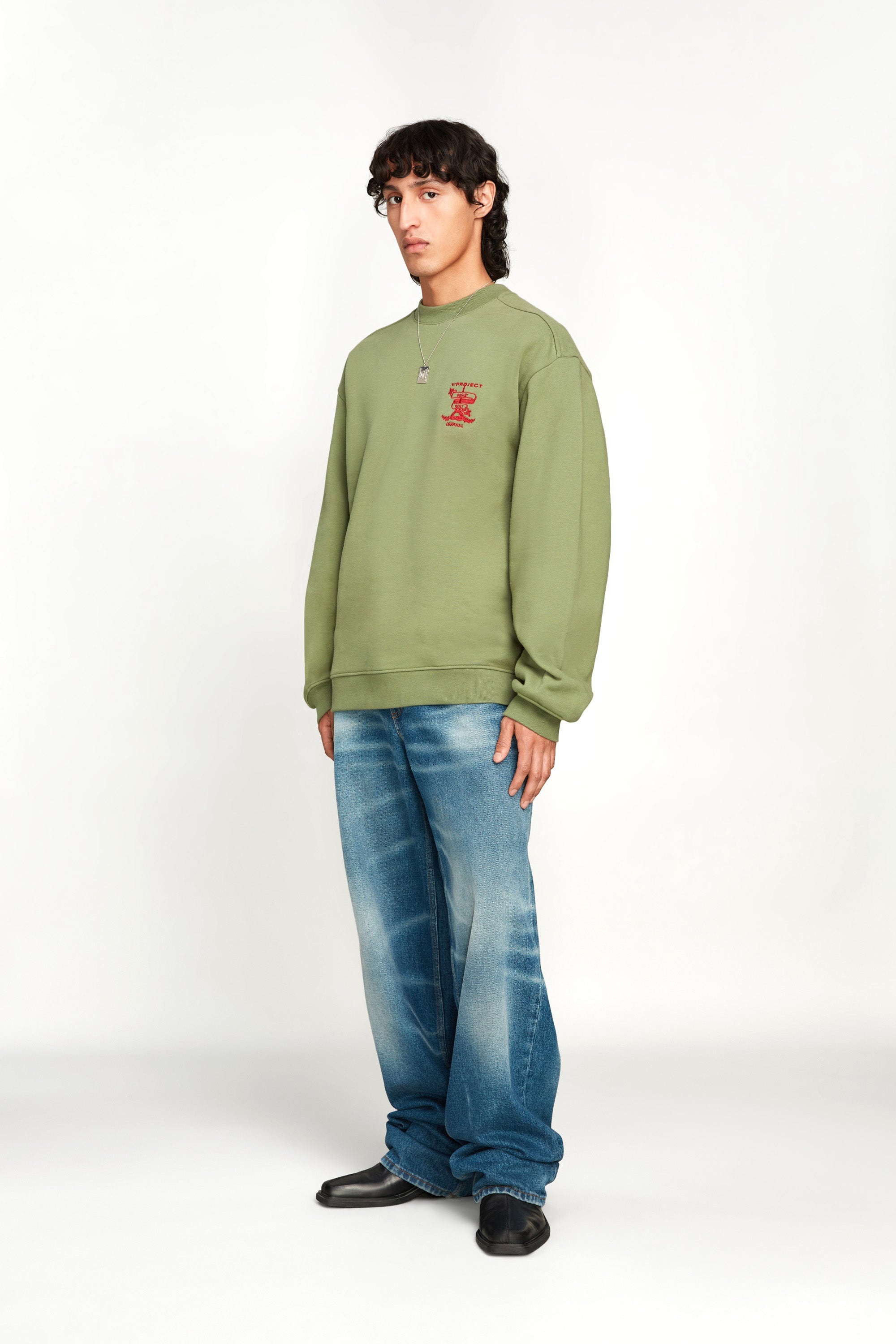 Paris' Best Embroidered Sweatshirt - 5