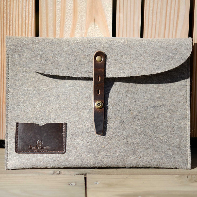 MISHA 15” LAPTOP SLEEVE - NATURAL FELT 4
