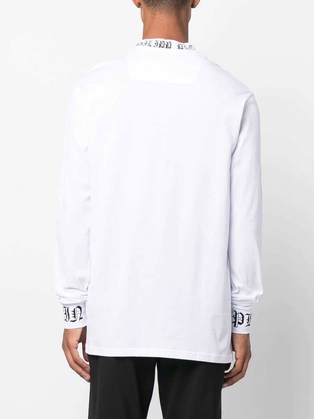 logo-patch long-sleeved T-shirt - 4