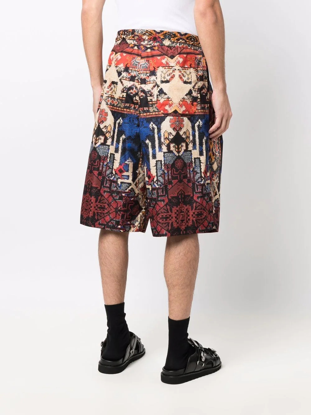 graphic-print bermuda shorts - 4