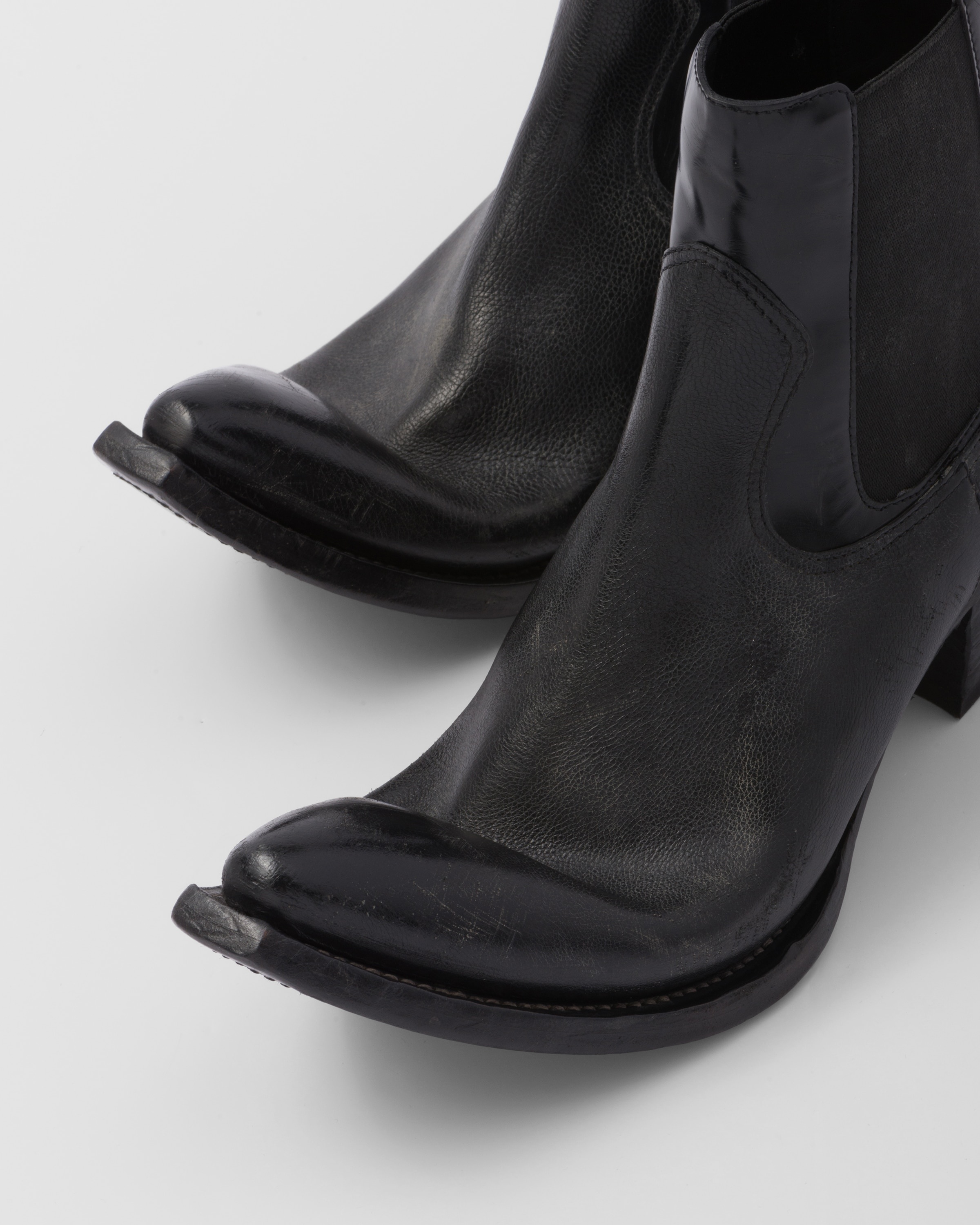 Leather booties - 6